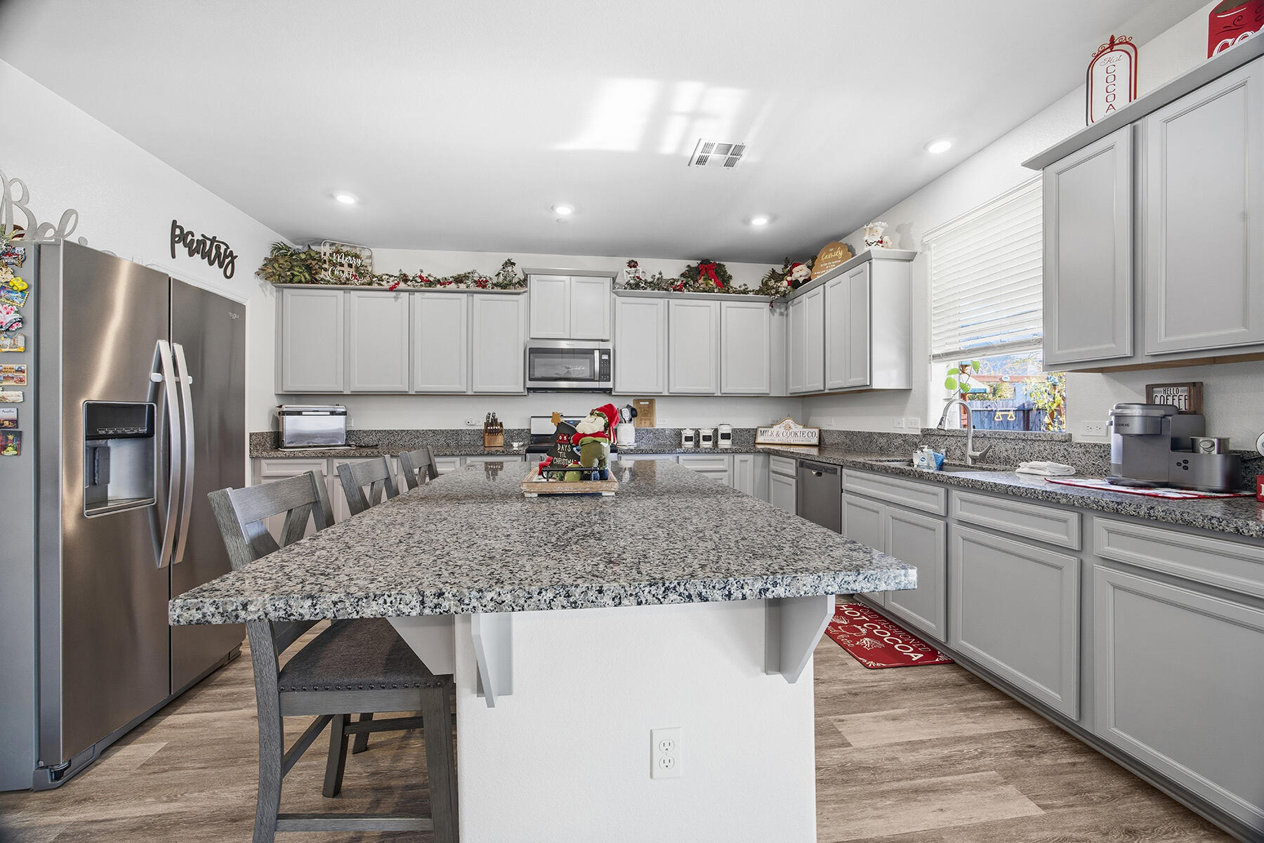 3623 E Seeger Ave, Visalia, CA 93292