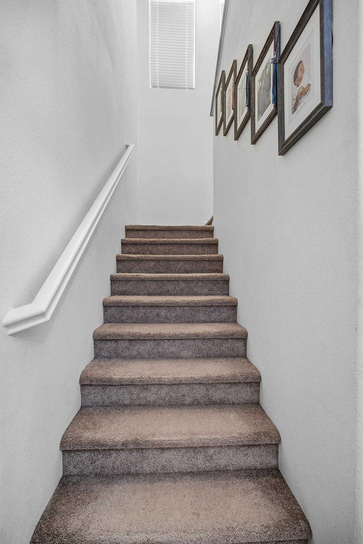 3623 E Seeger Ave, Visalia, CA 93292