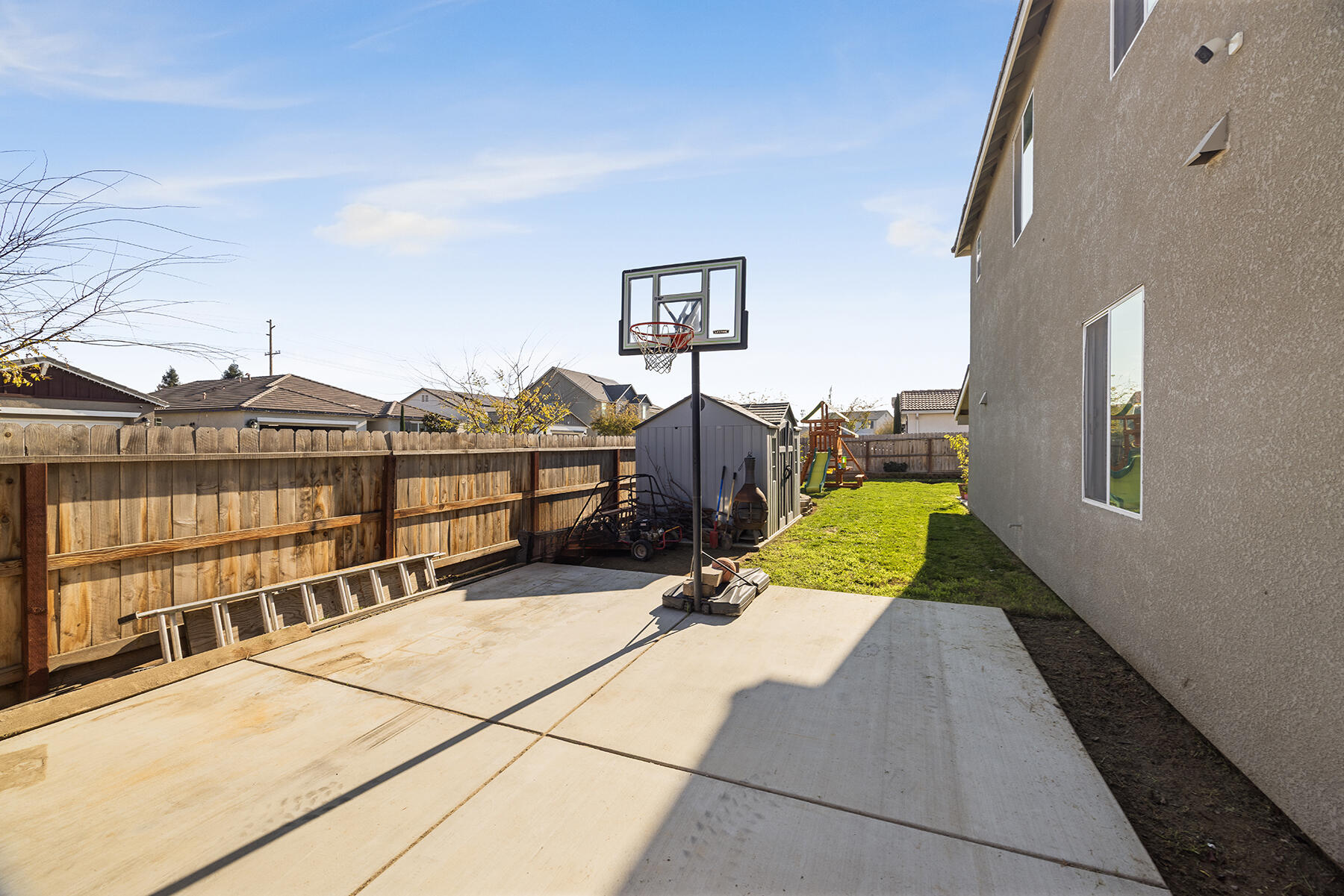 3623 E Seeger Ave, Visalia, CA 93292