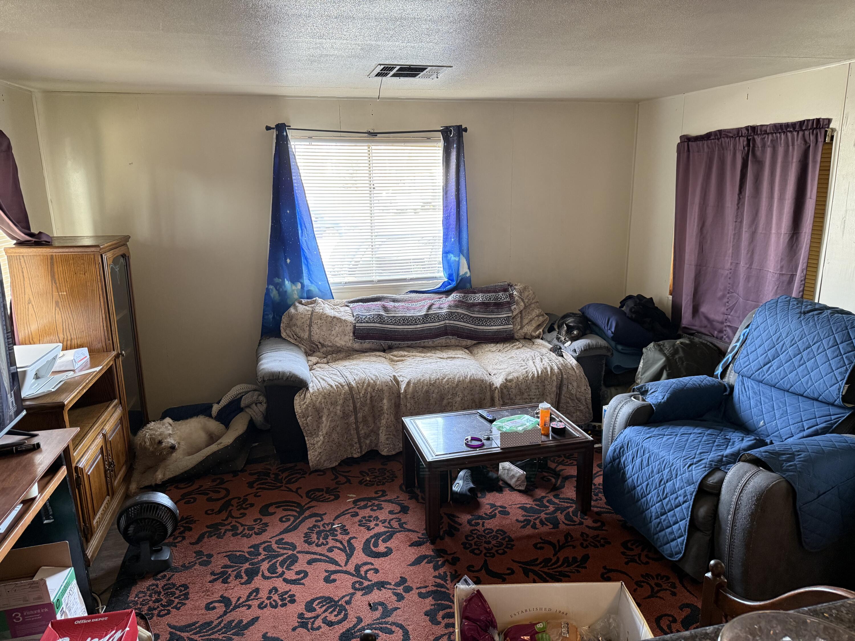 820 S Chinowth St #17, Visalia, CA 93277