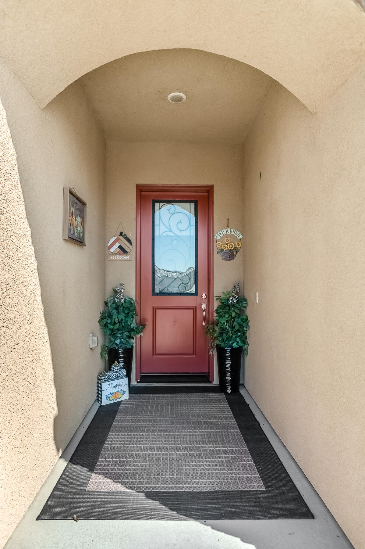 3238 N Rova Ct, Visalia, CA 93291