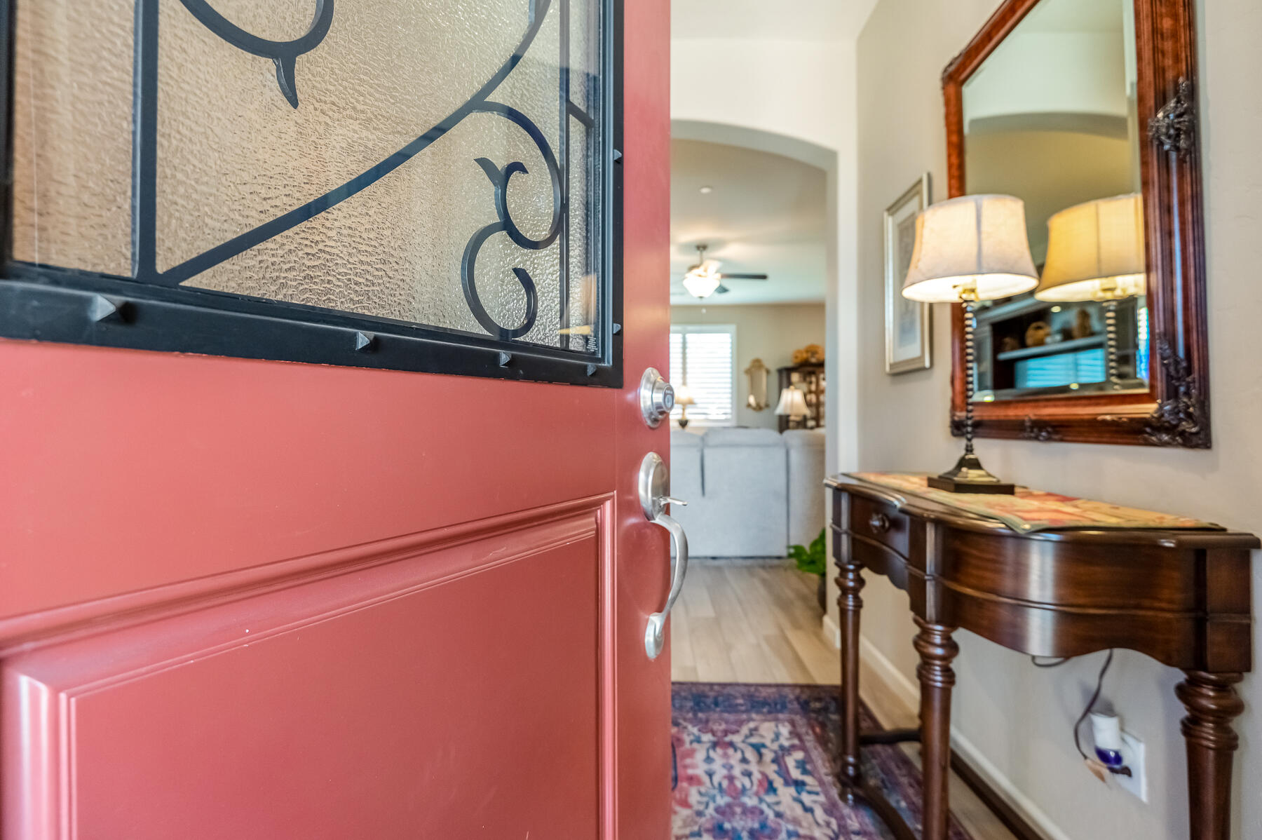 3238 N Rova Ct, Visalia, CA 93291