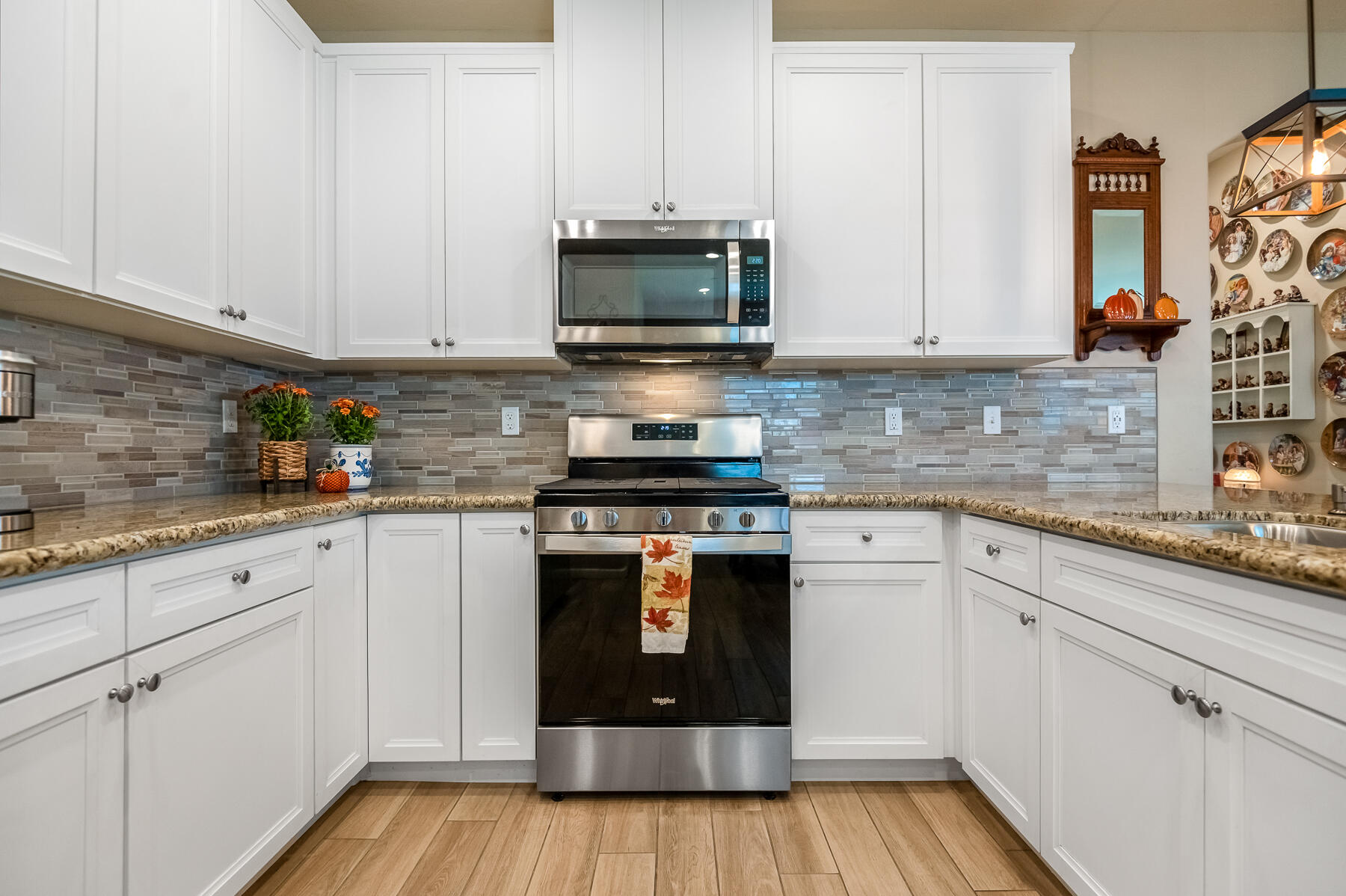 3238 N Rova Ct, Visalia, CA 93291