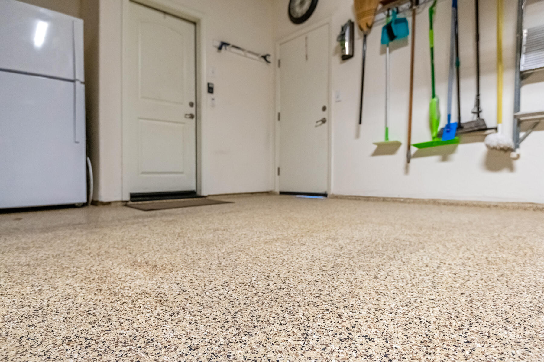 3238 N Rova Ct, Visalia, CA 93291