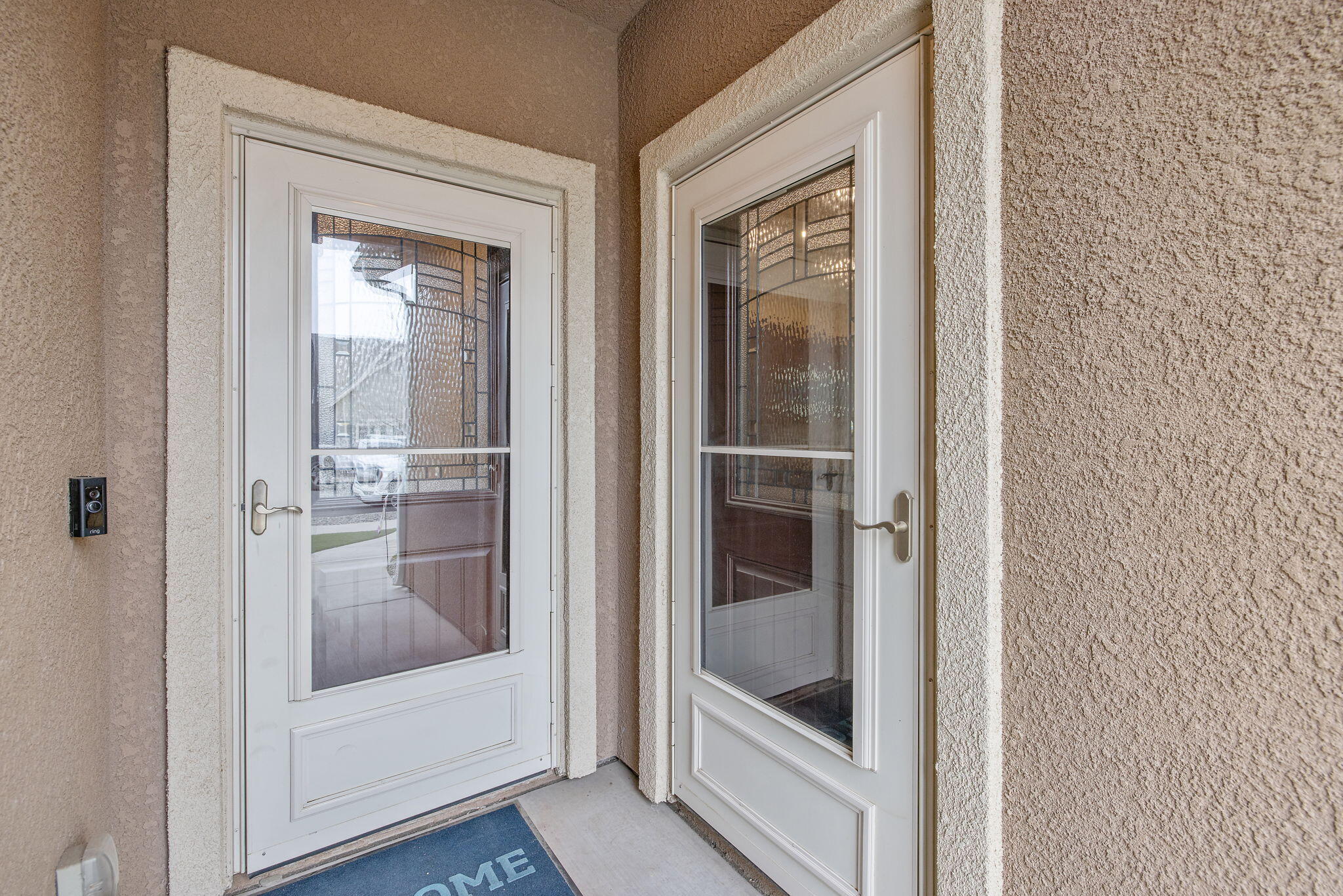 1944 W Babcock Ave, Visalia, CA 93291