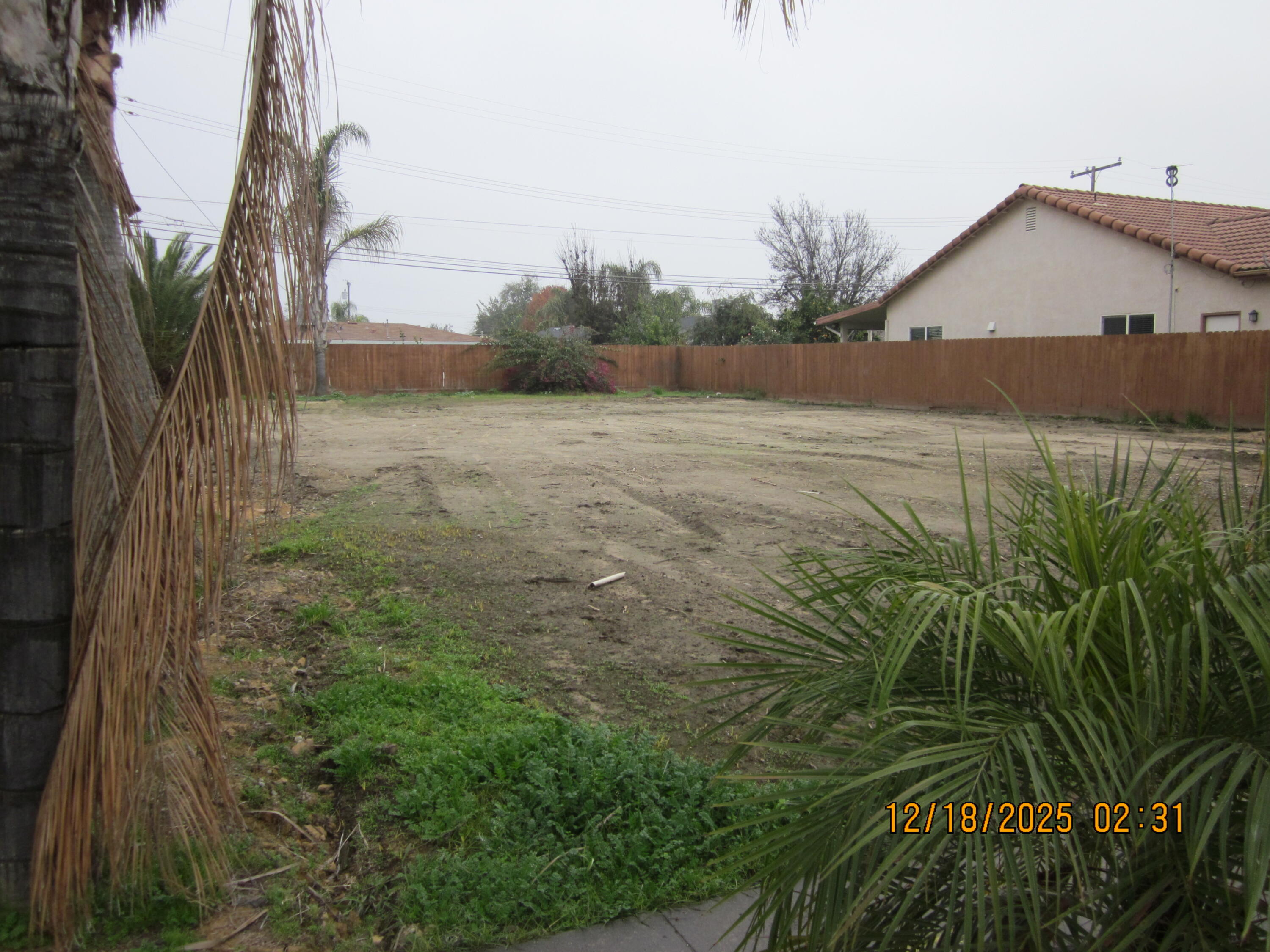 1562 Capistrano Ave, Tulare, CA 93274