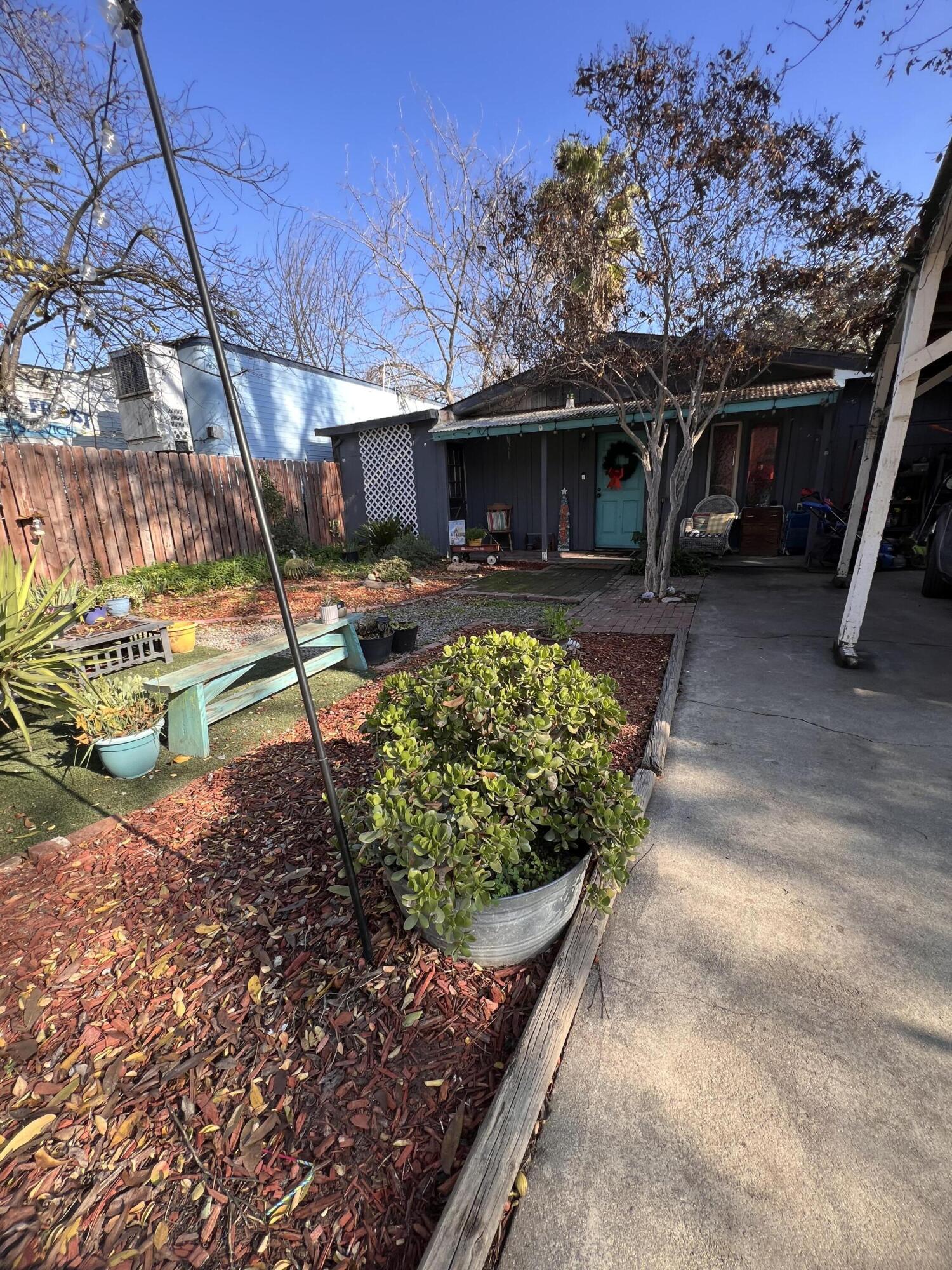 0, Visalia, CA 93292