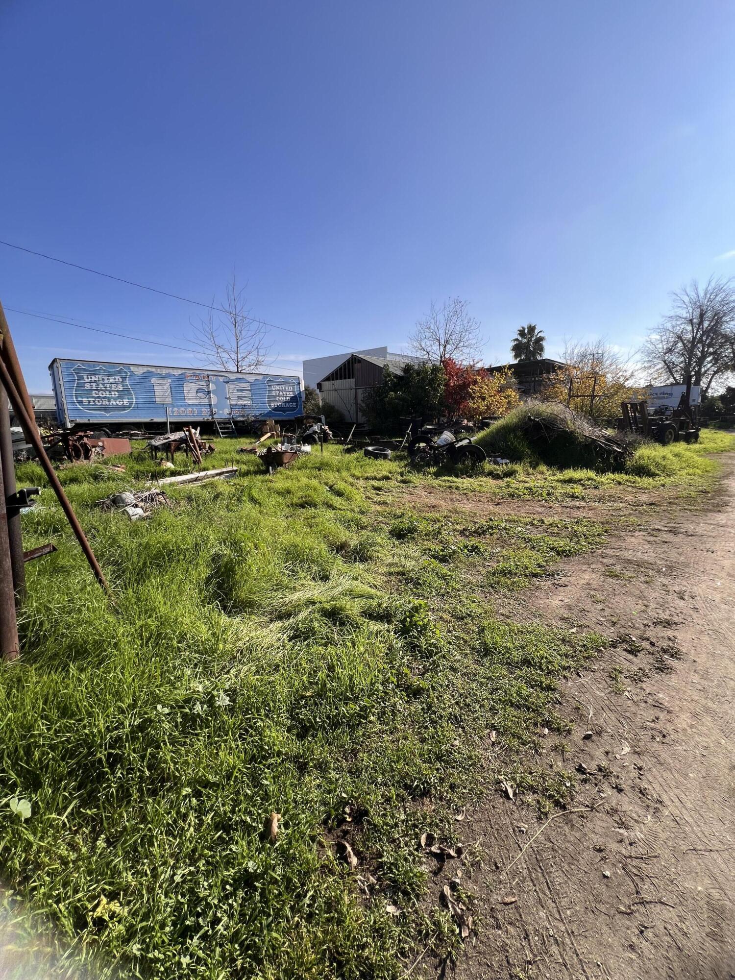 0, Visalia, CA 93292