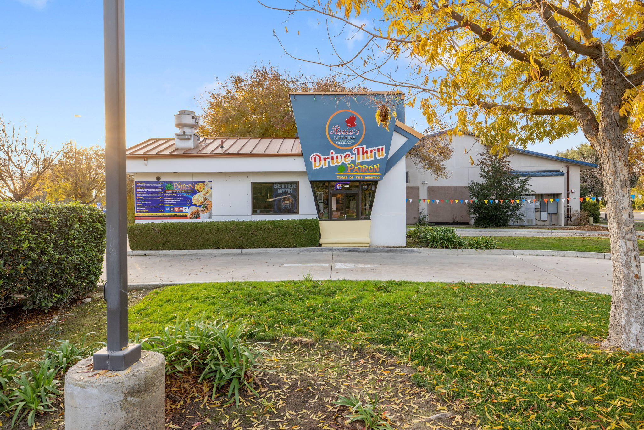 1103 W Caldwell Ave, Visalia, CA 93277