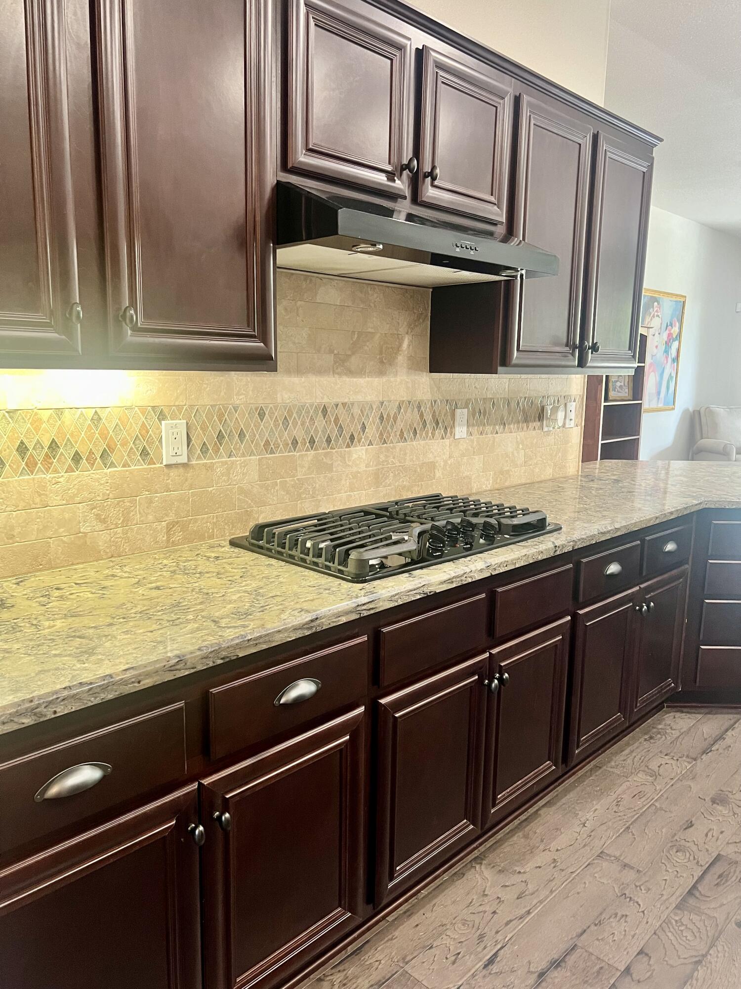 9909 Stockholm Pl, Bakersfield, CA 93306