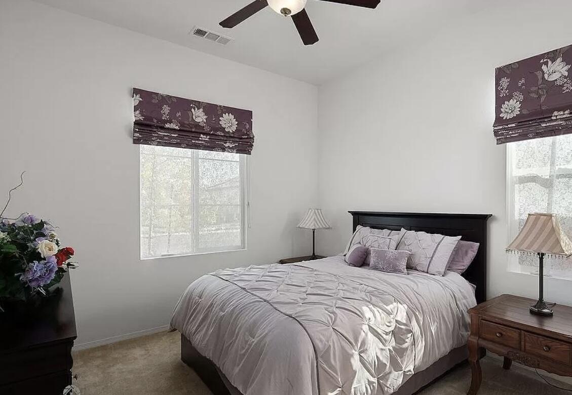 9909 Stockholm Pl, Bakersfield, CA 93306