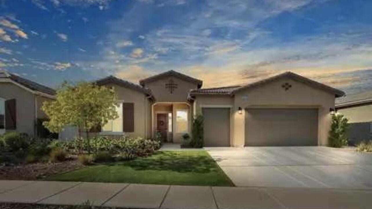 9909 Stockholm Pl, Bakersfield, CA 93306