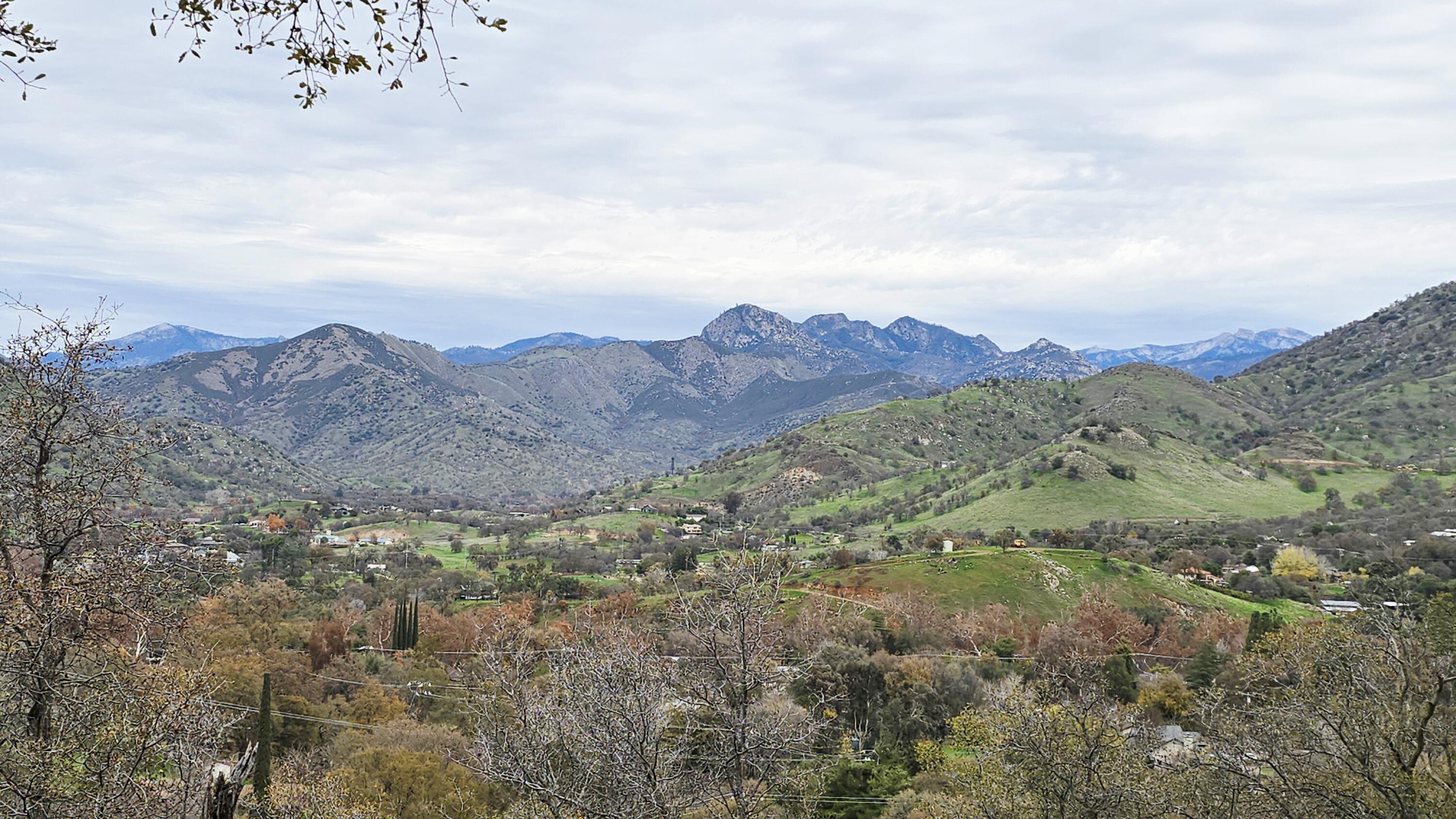 40838 Oak Ridge Dr, Three Rivers, CA 93271