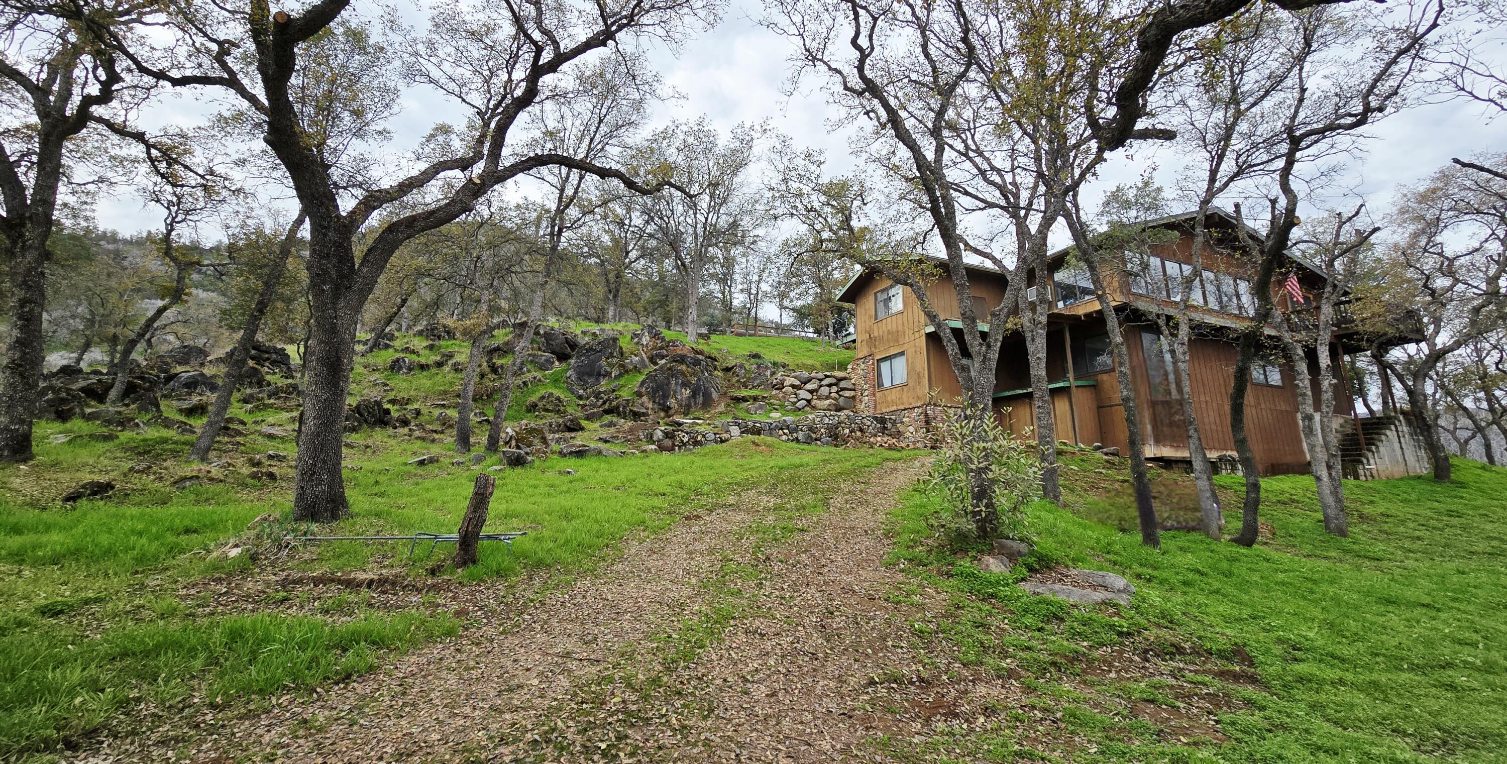 40838 Oak Ridge Dr, Three Rivers, CA 93271