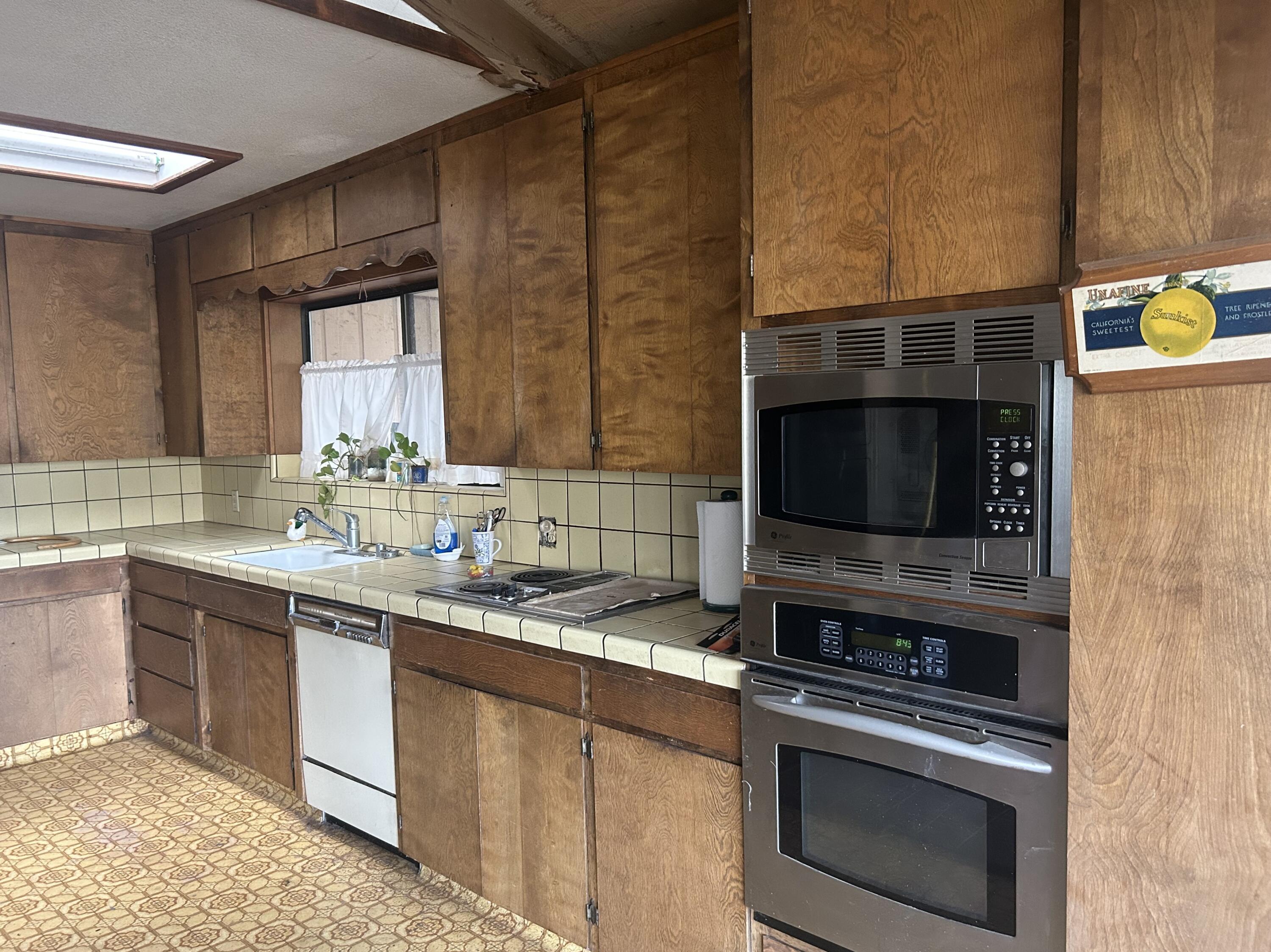 40838 Oak Ridge Dr, Three Rivers, CA 93271