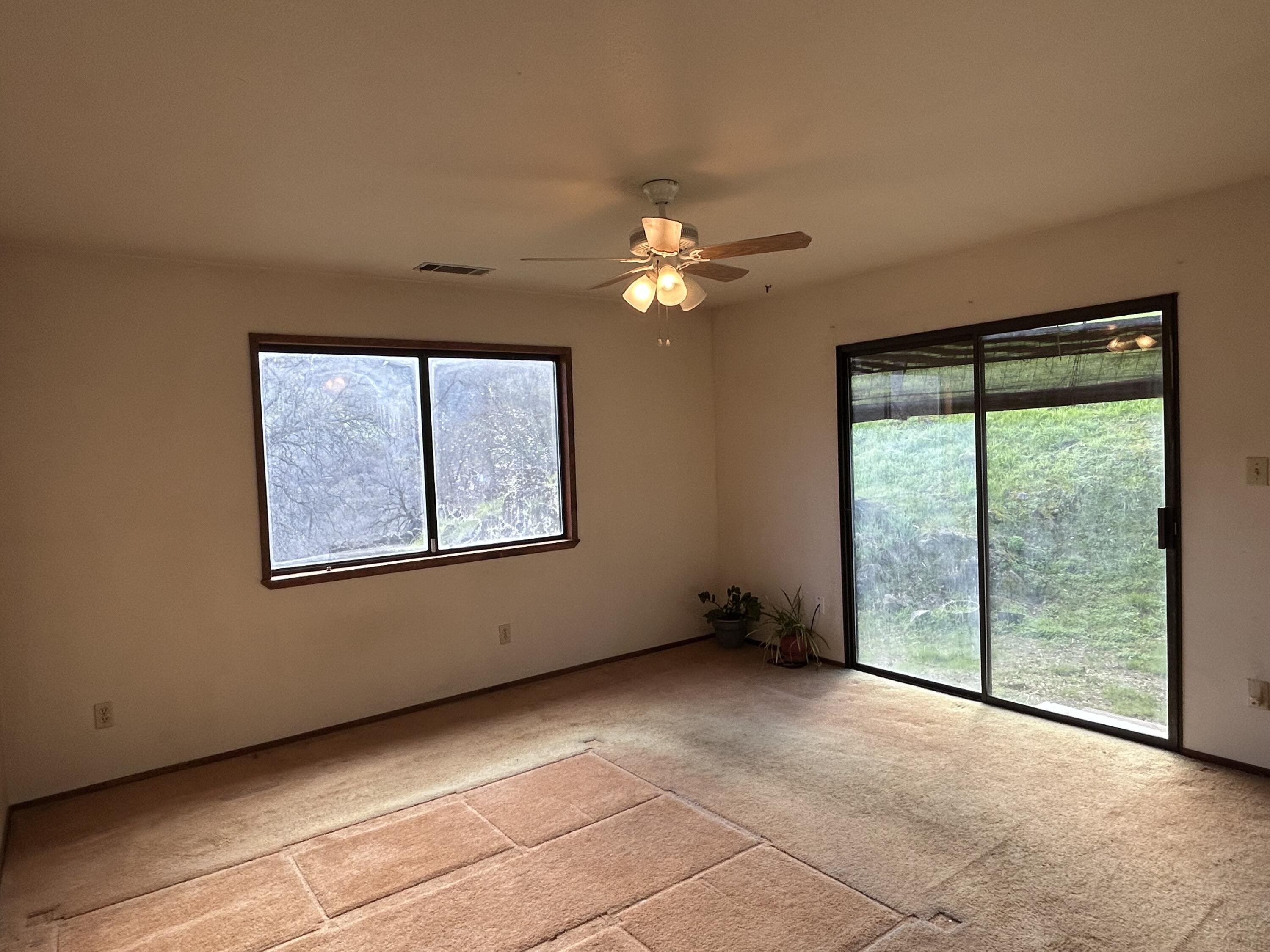 40838 Oak Ridge Dr, Three Rivers, CA 93271