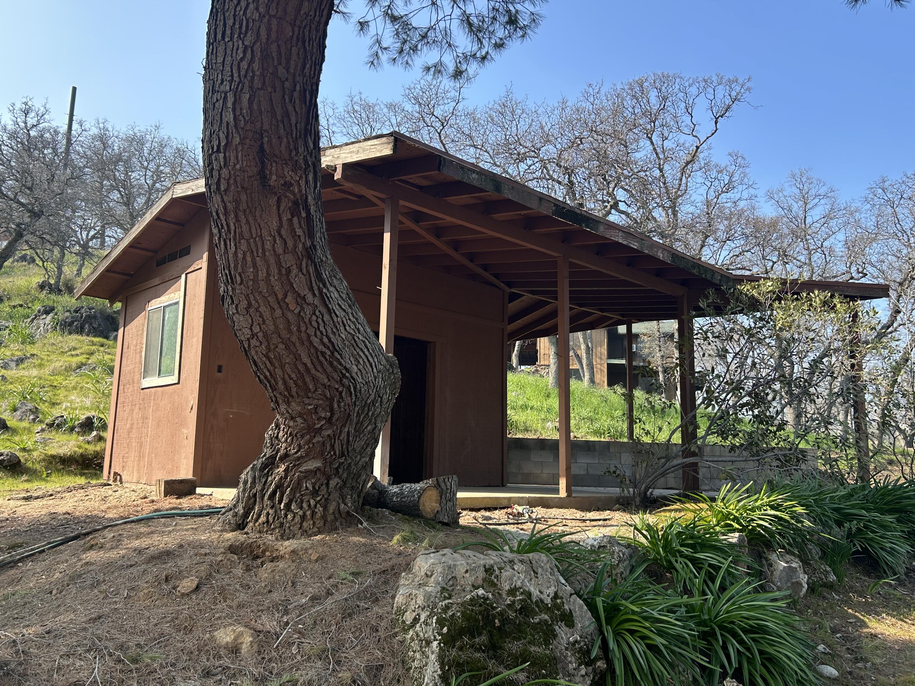 40838 Oak Ridge Dr, Three Rivers, CA 93271