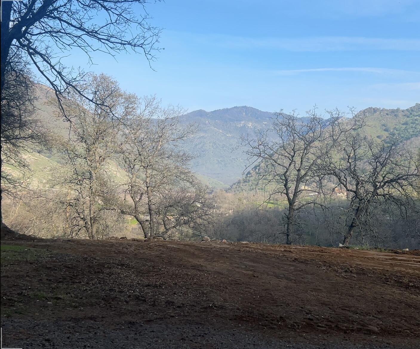 40838 Oak Ridge Dr, Three Rivers, CA 93271