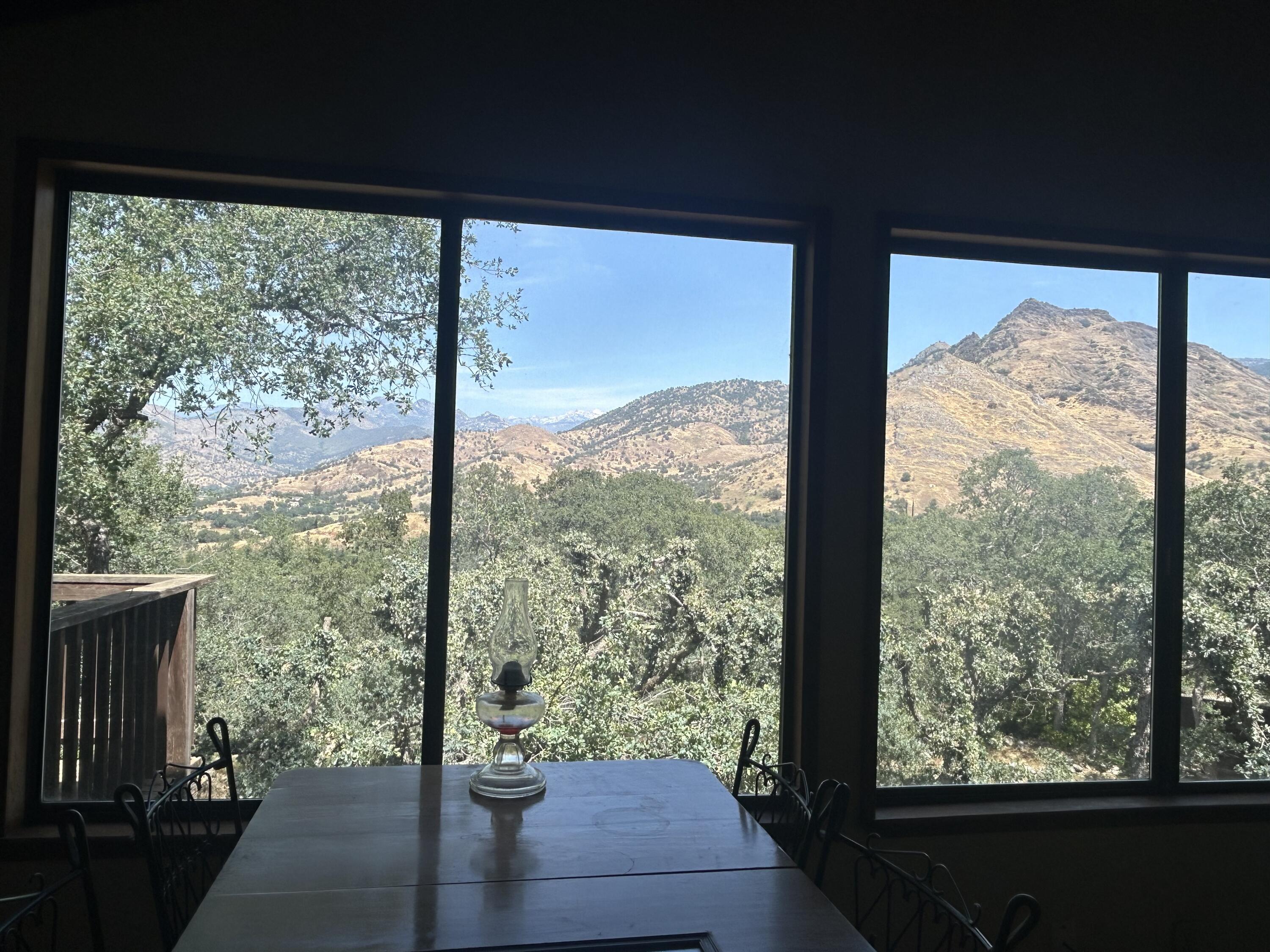 40838 Oak Ridge Dr, Three Rivers, CA 93271