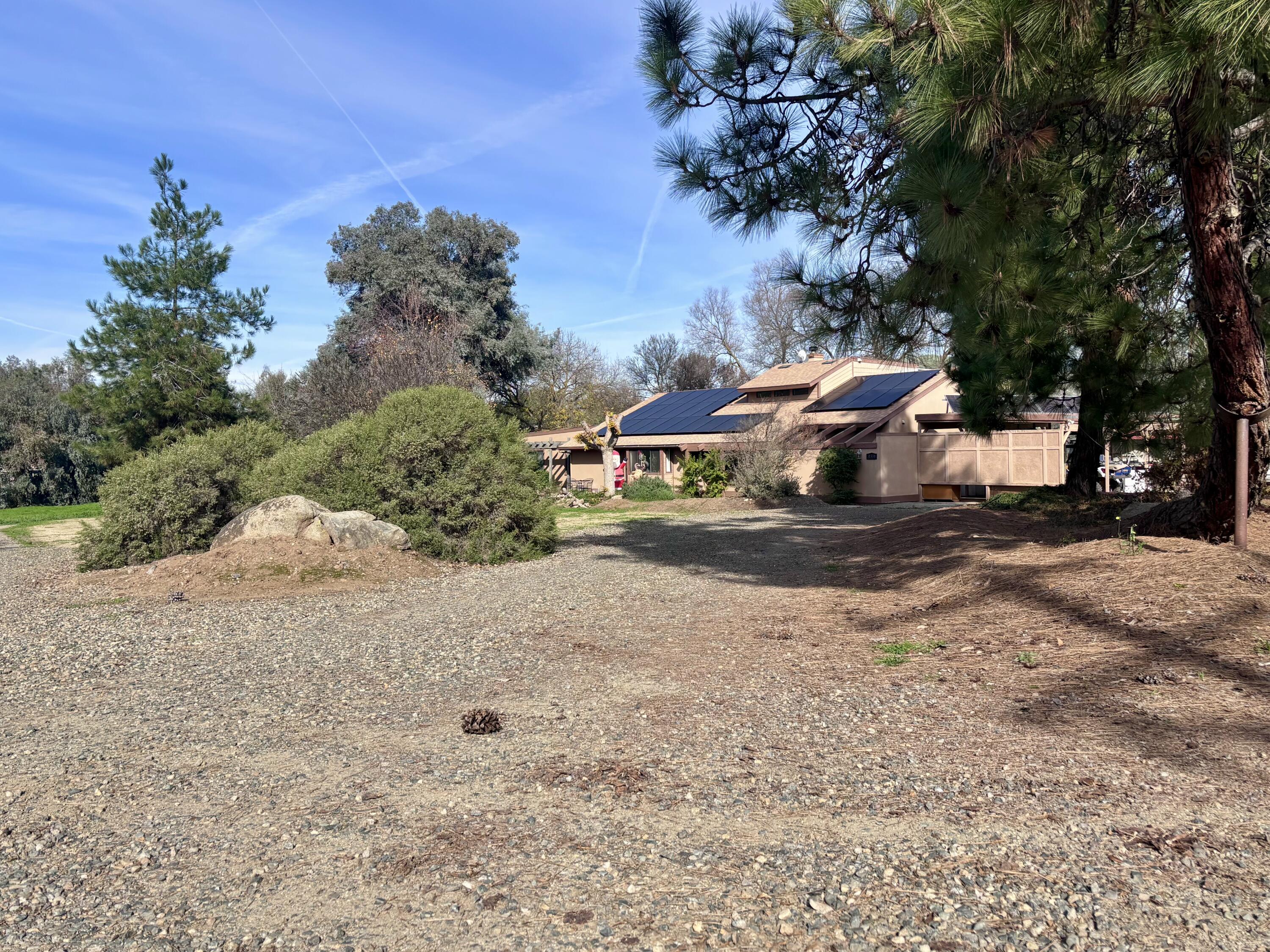 31338 Dahlem Dr, Exeter, CA 93221