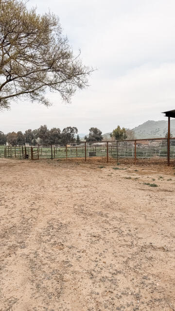 31338 Dahlem Dr, Exeter, CA 93221