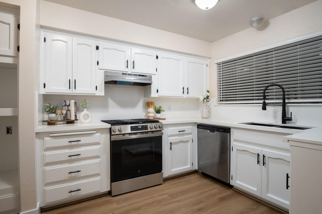 818 W Grand Ave, Porterville, CA 93257