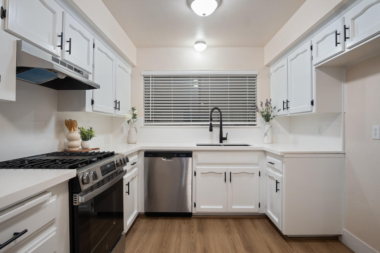 818 W Grand Ave, Porterville, CA 93257