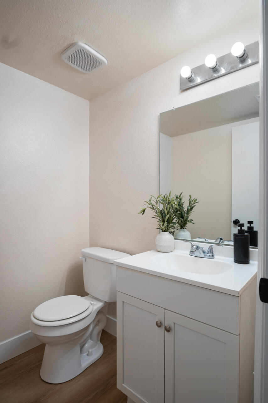 818 W Grand Ave, Porterville, CA 93257