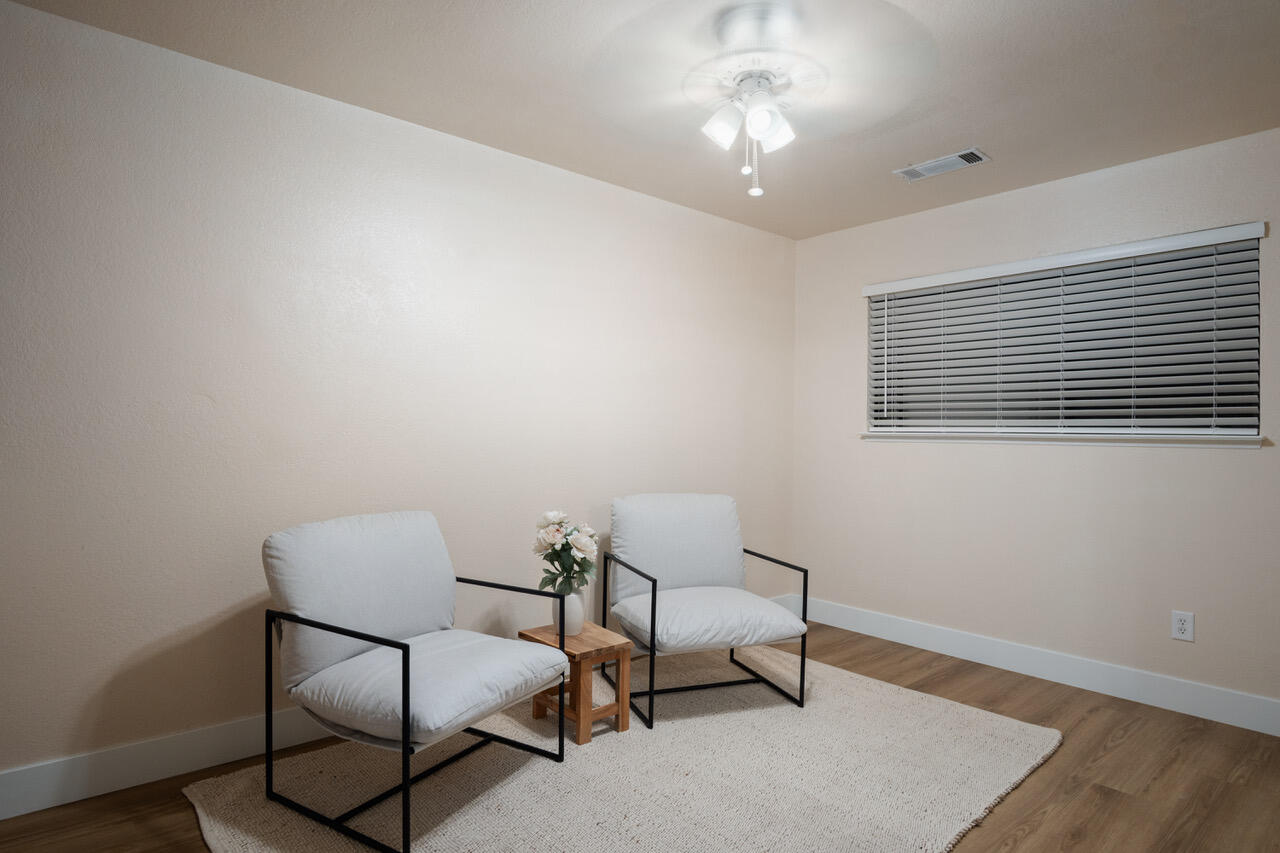 818 W Grand Ave, Porterville, CA 93257