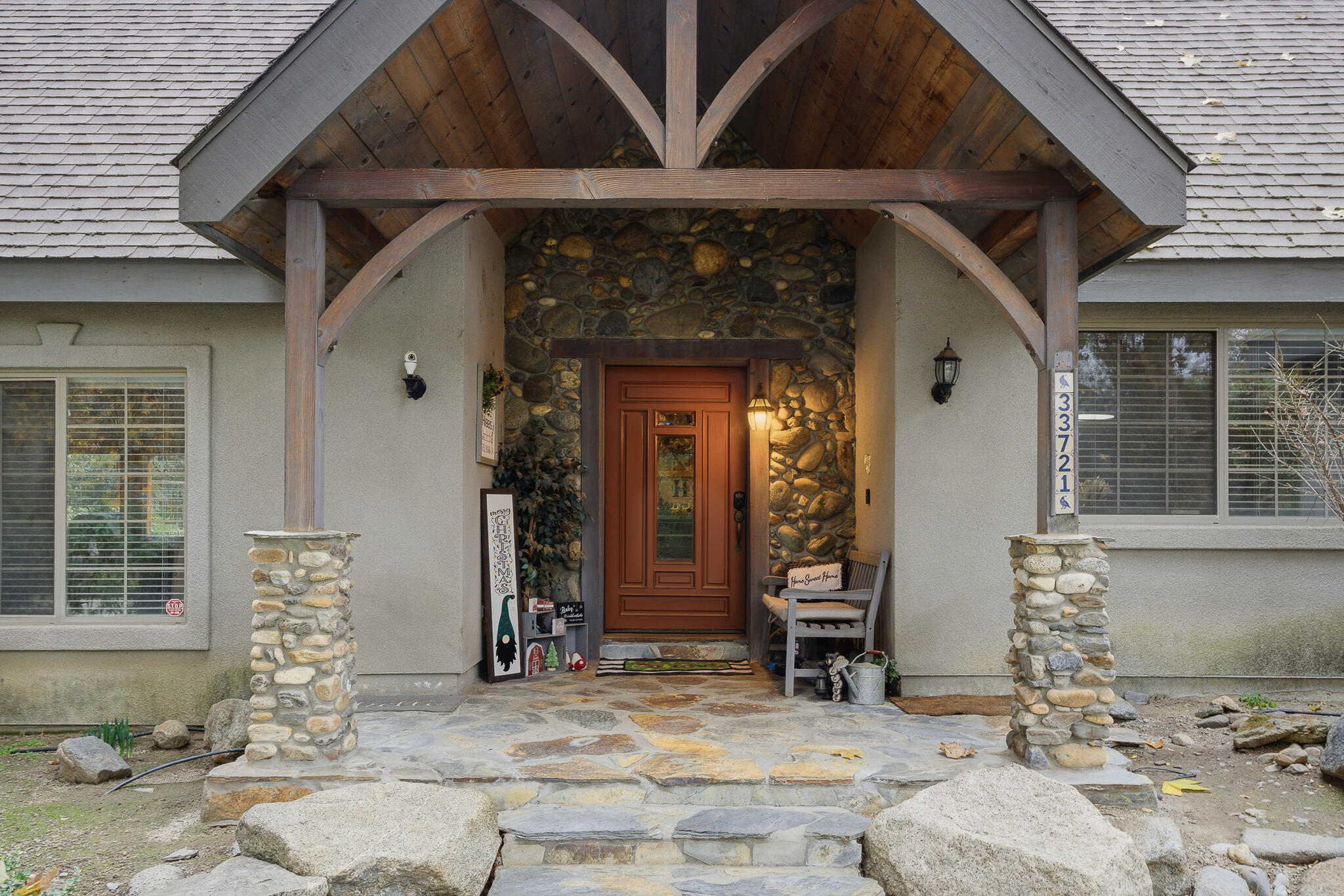 33721 Globe Dr, Springville, CA 93265