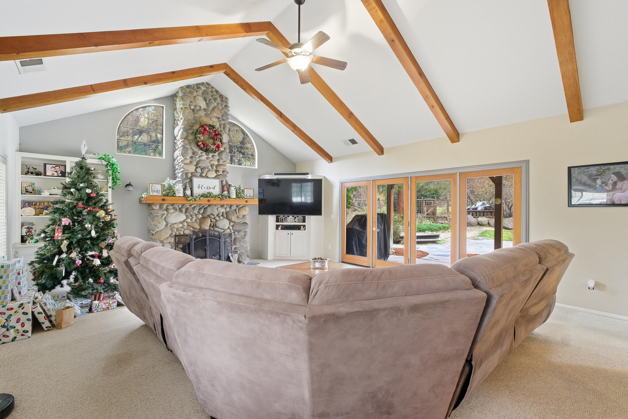 33721 Globe Dr, Springville, CA 93265