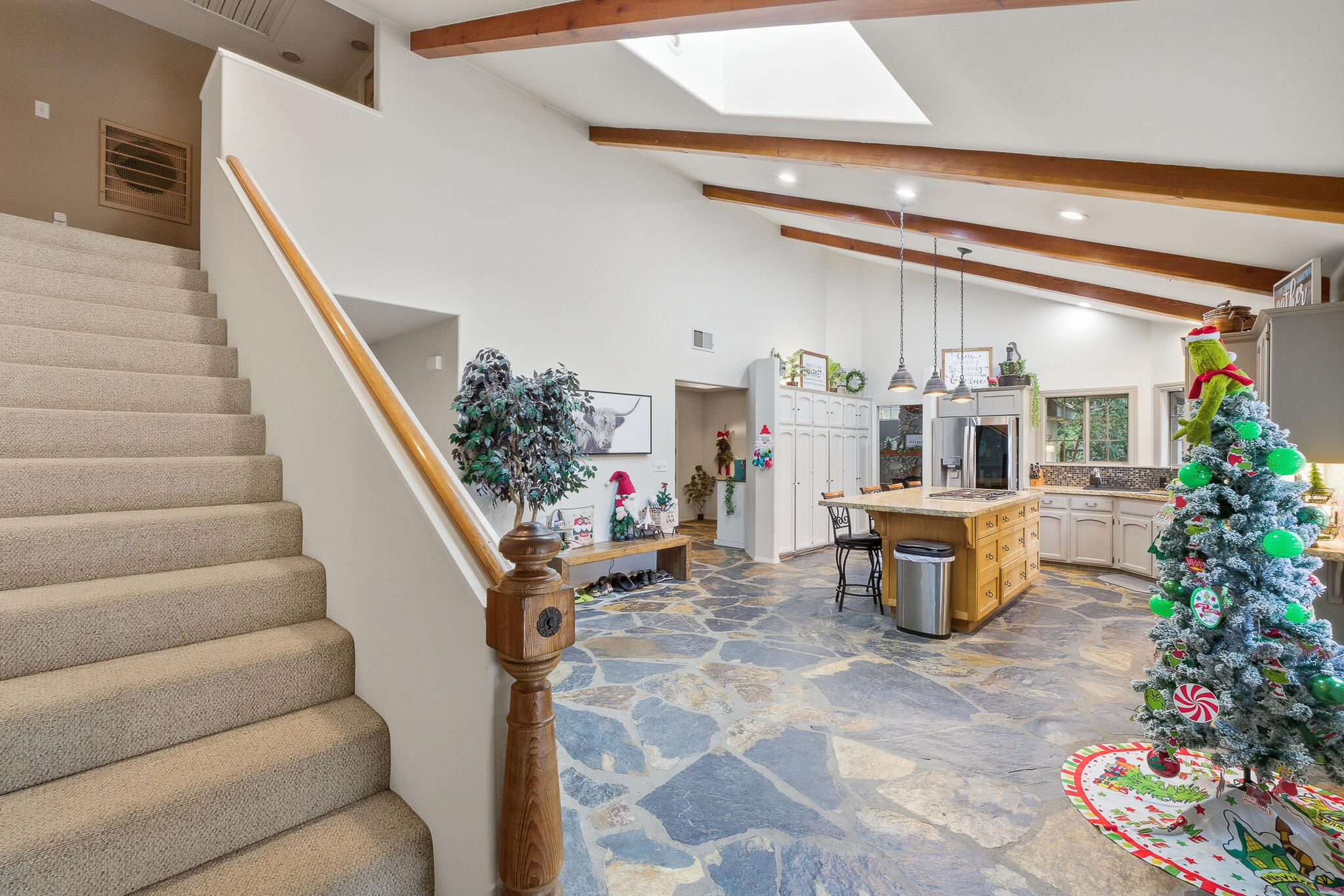 33721 Globe Dr, Springville, CA 93265