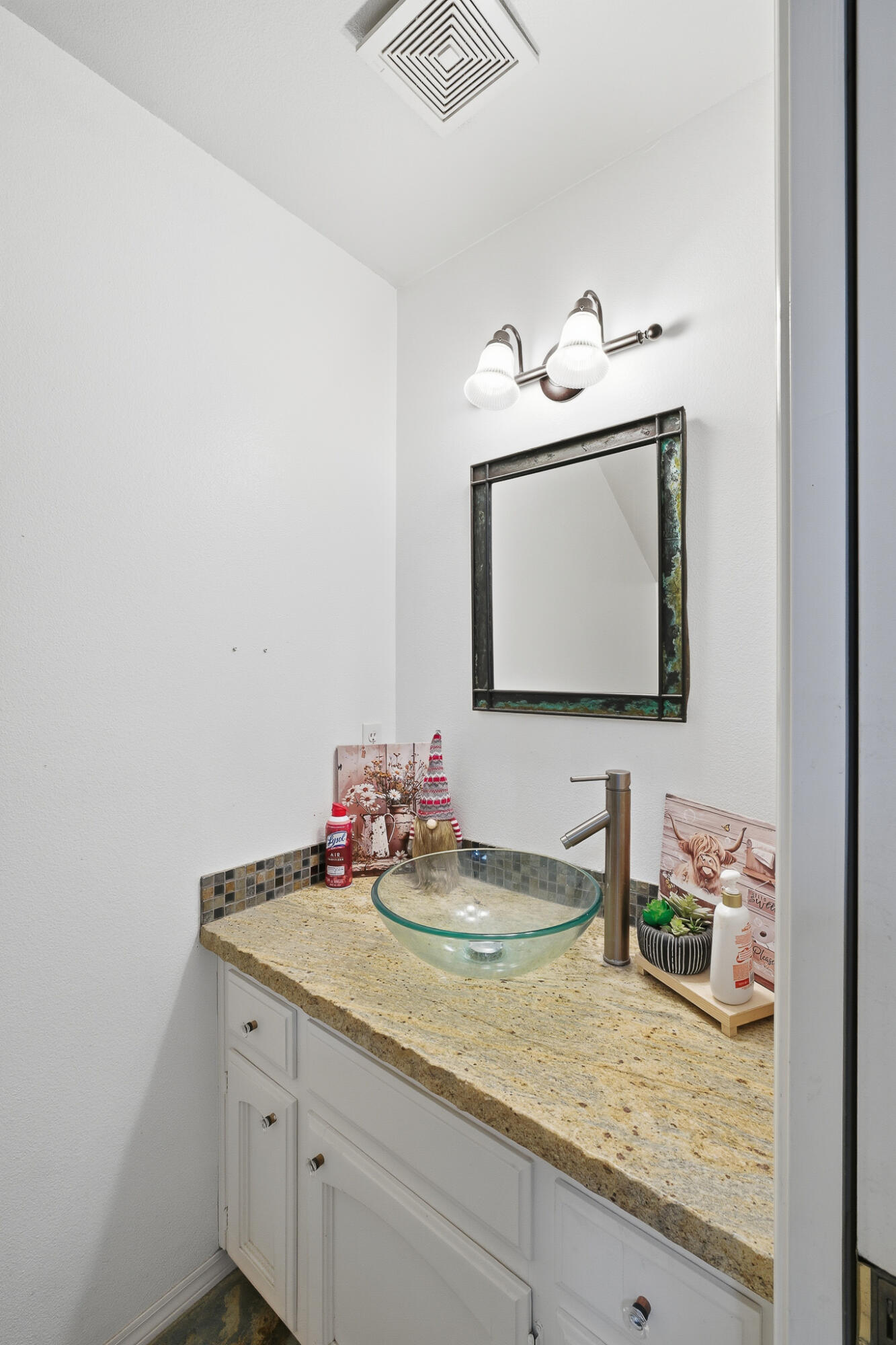 33721 Globe Dr, Springville, CA 93265