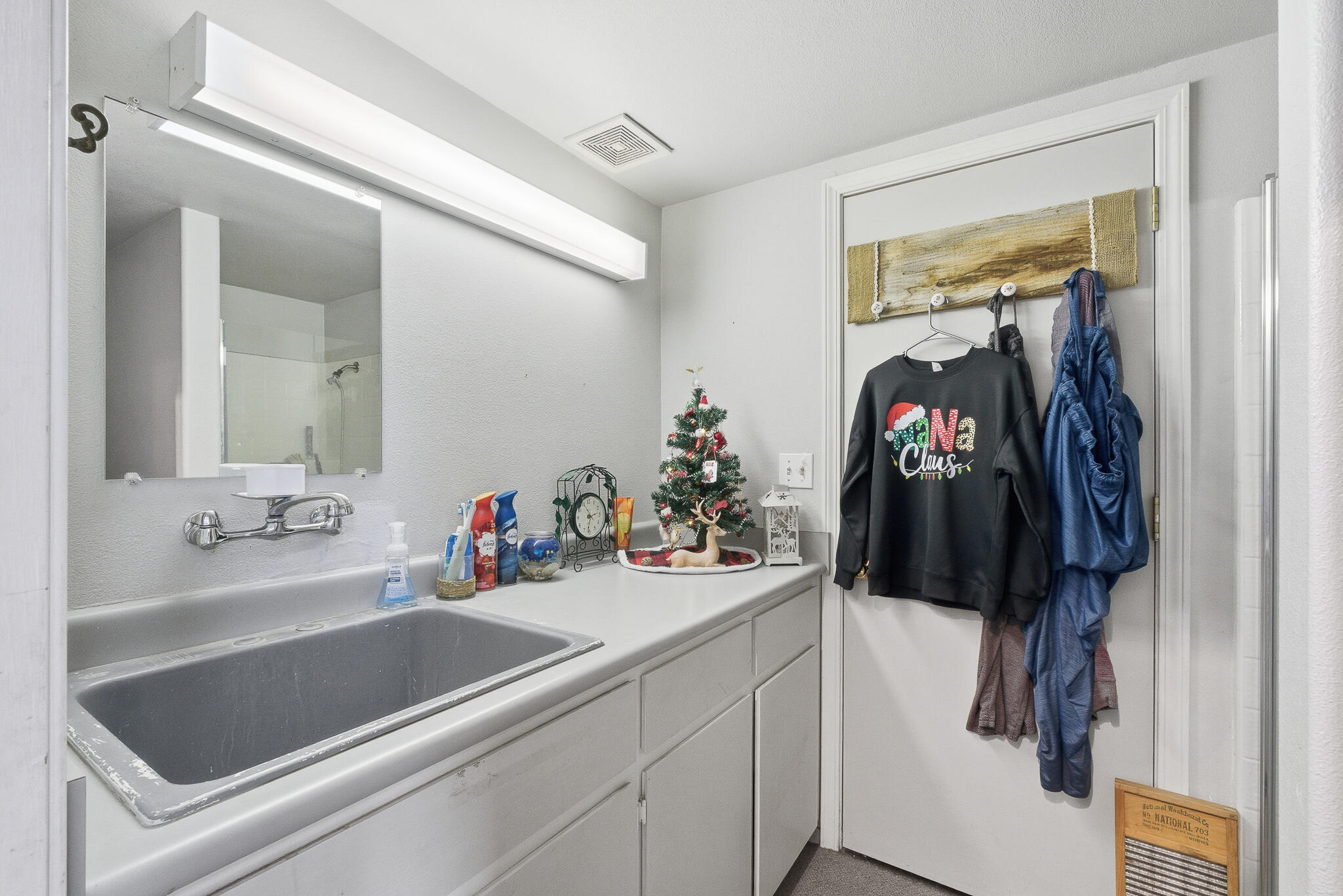 33721 Globe Dr, Springville, CA 93265