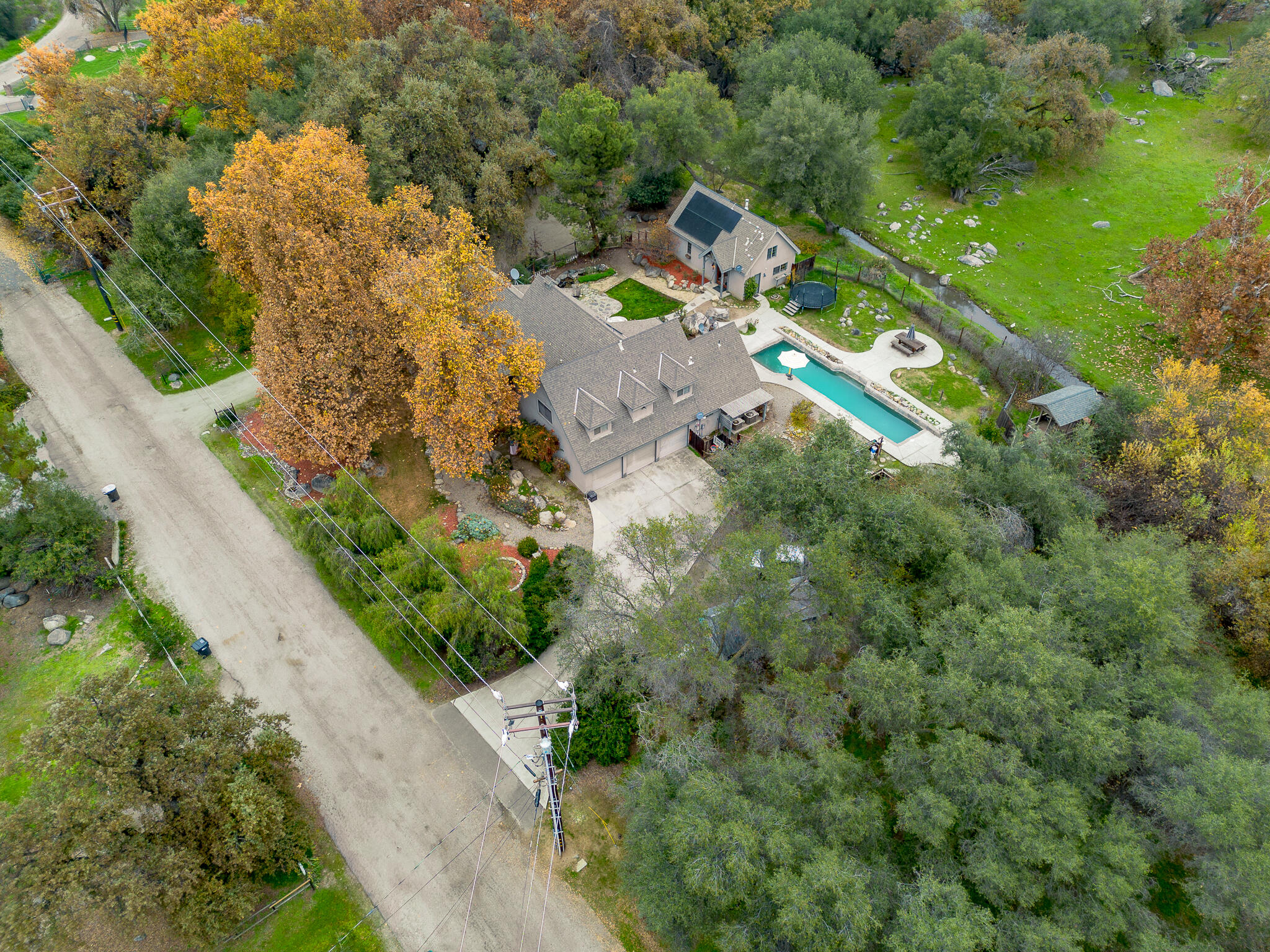 33721 Globe Dr, Springville, CA 93265