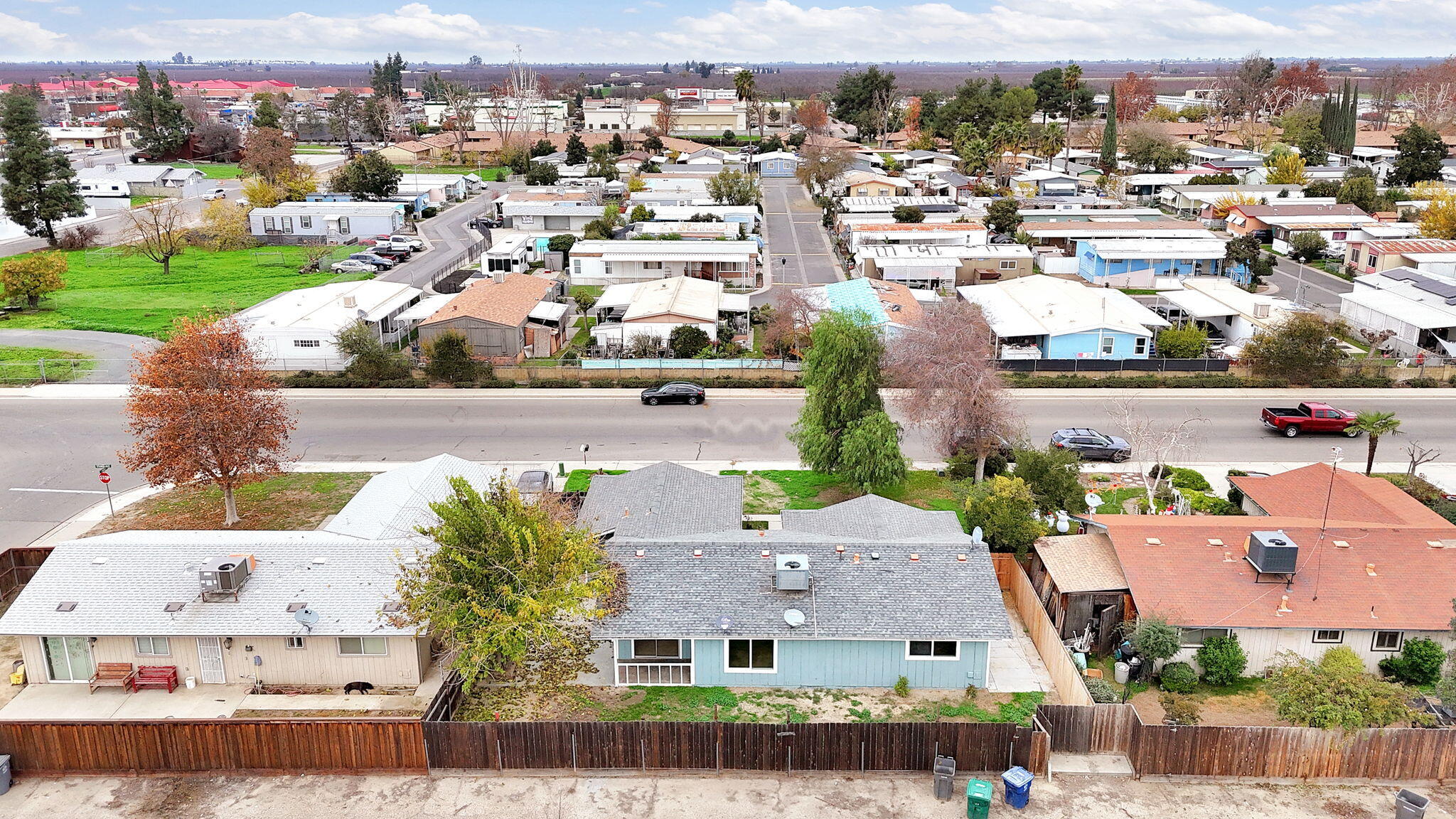 14853 W Stanislaus Ave, Kerman, CA 93630