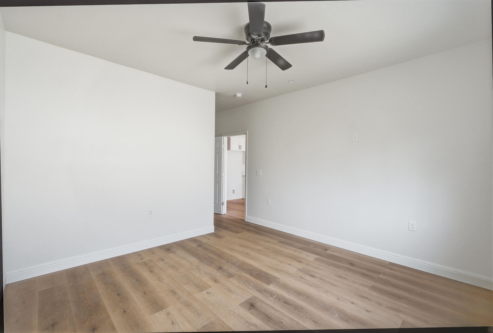 168 N Waukesha St, Porterville, CA 93257