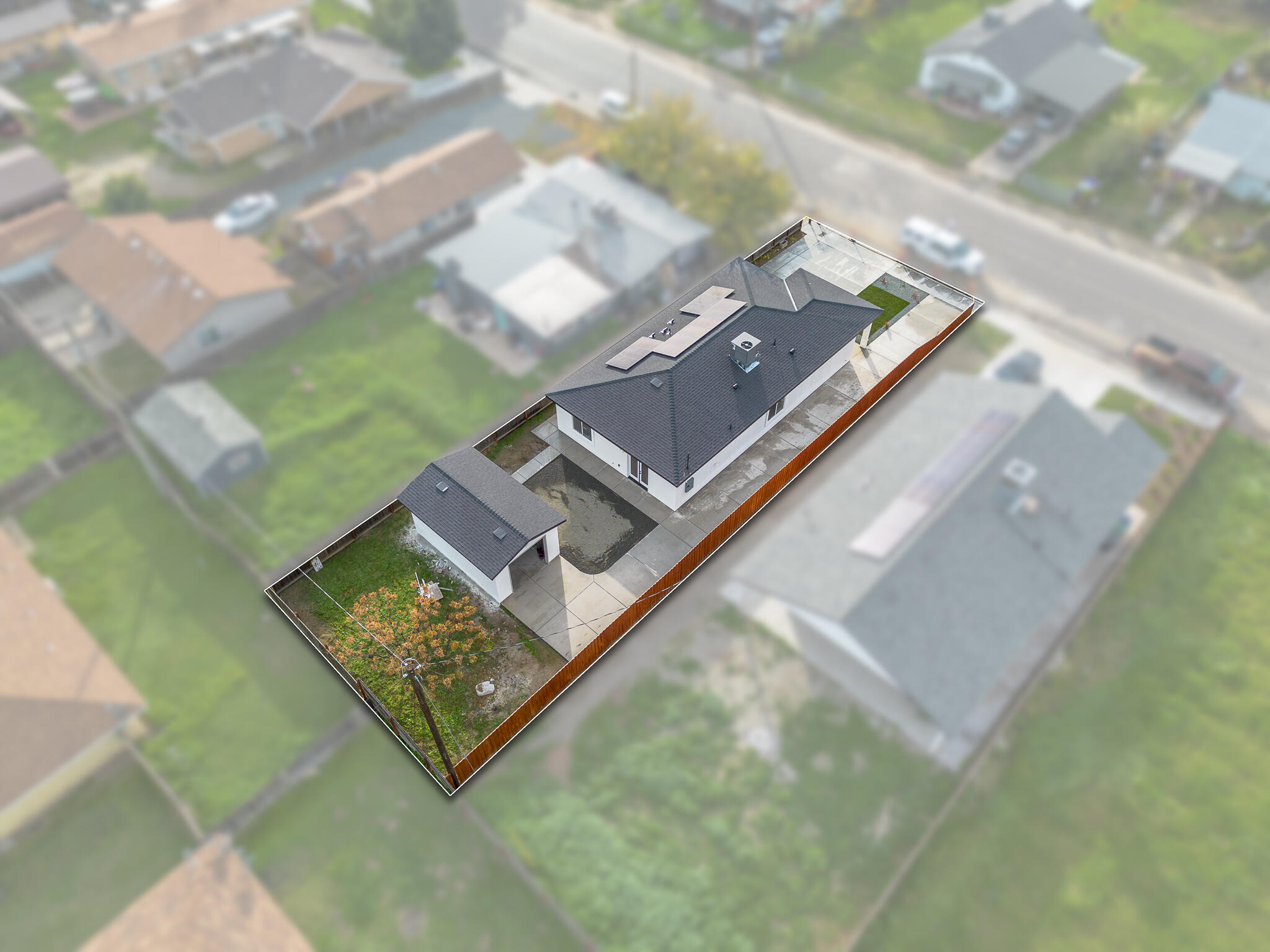 168 N Waukesha St, Porterville, CA 93257