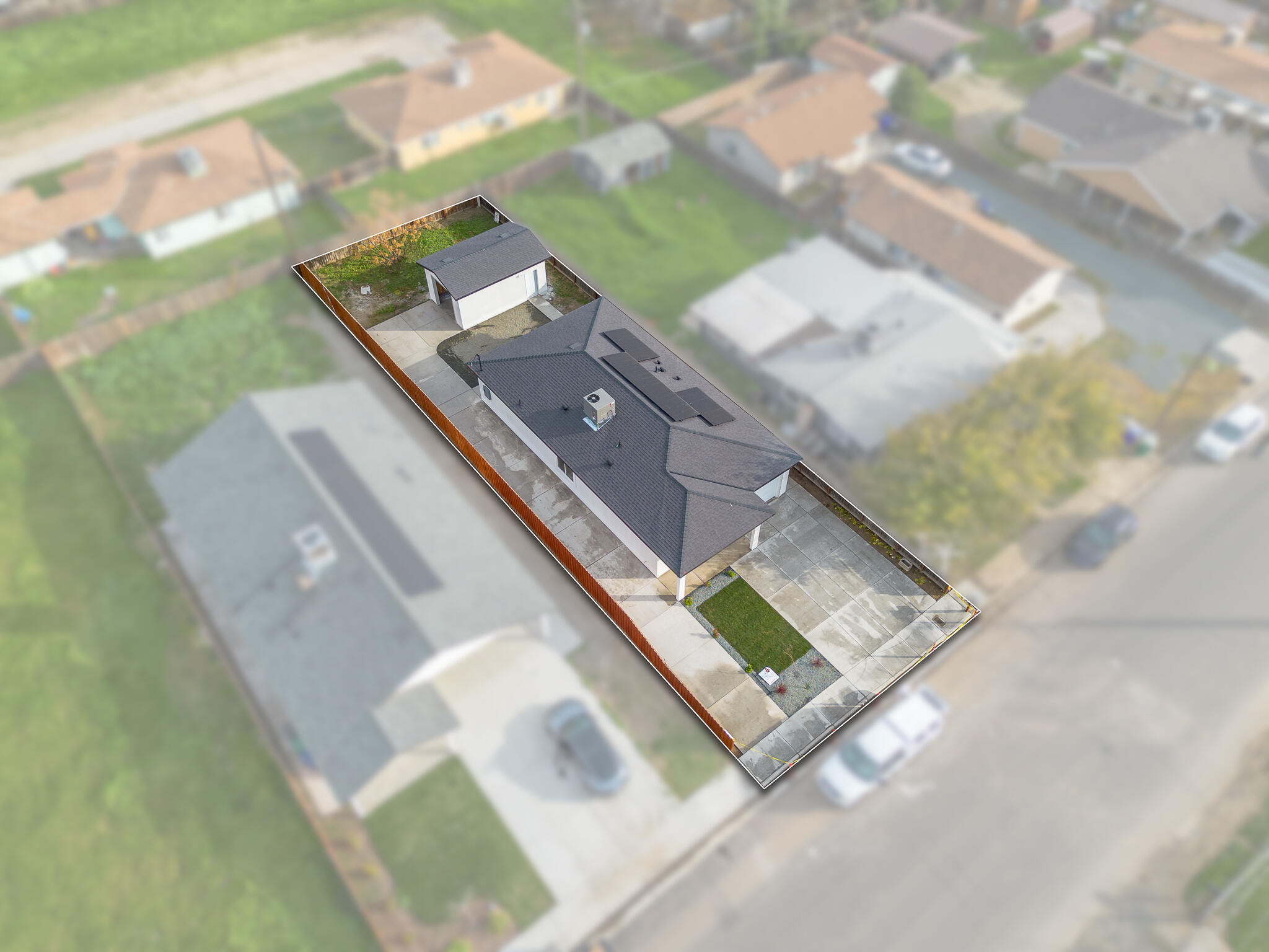 168 N Waukesha St, Porterville, CA 93257