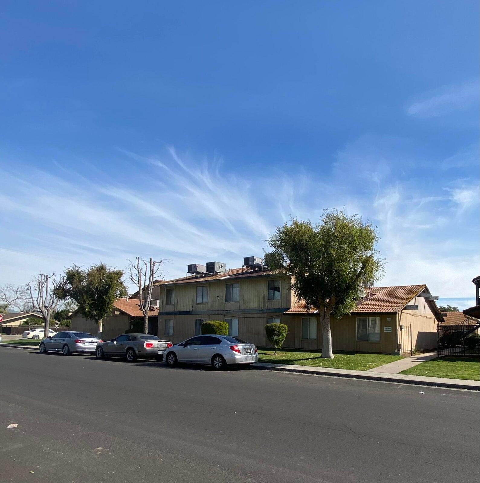 657 W Parlier Ave #130, Reedley, CA 93654