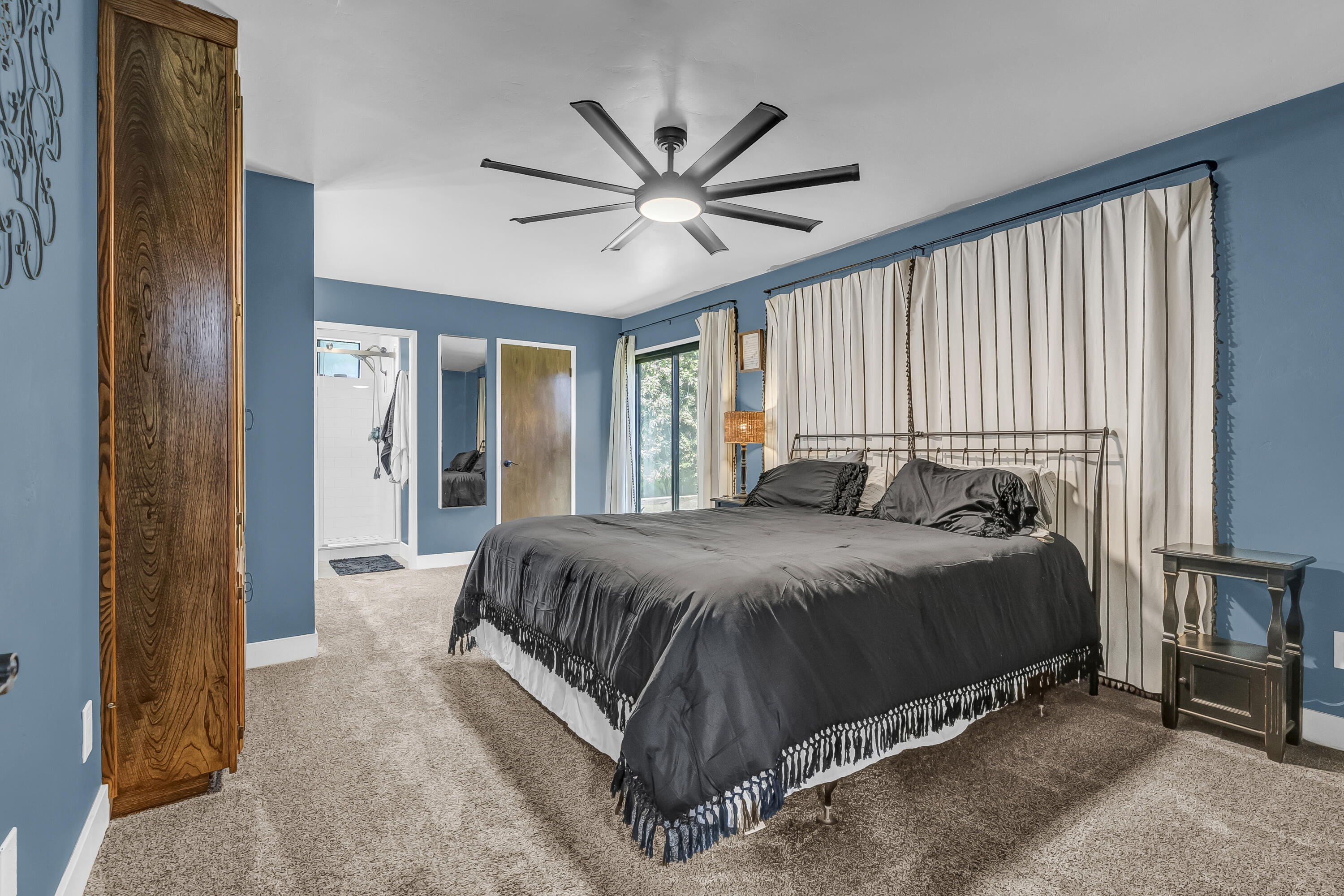 460 Ruma Rancho Ct, Porterville, CA 93257