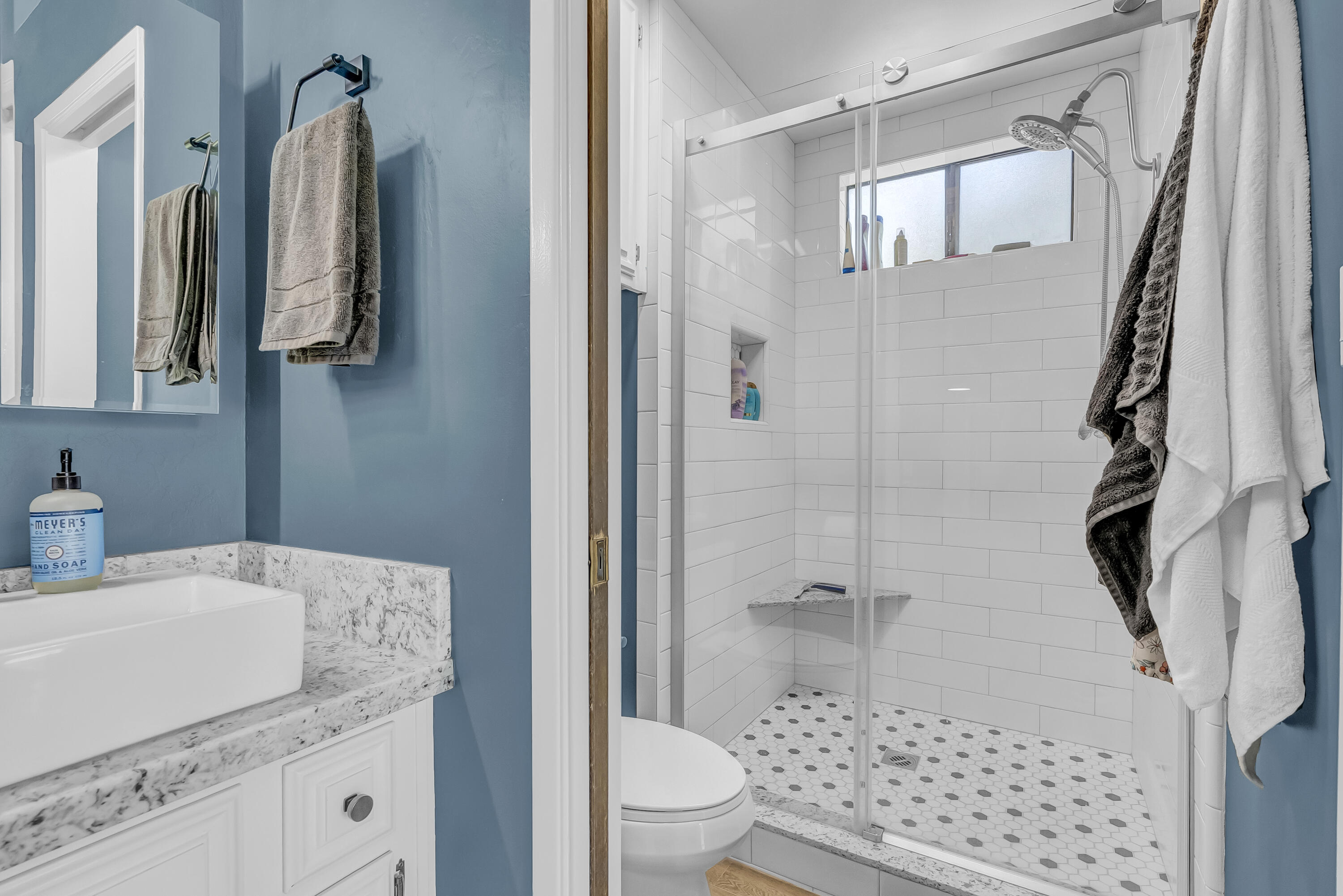 460 Ruma Rancho Ct, Porterville, CA 93257