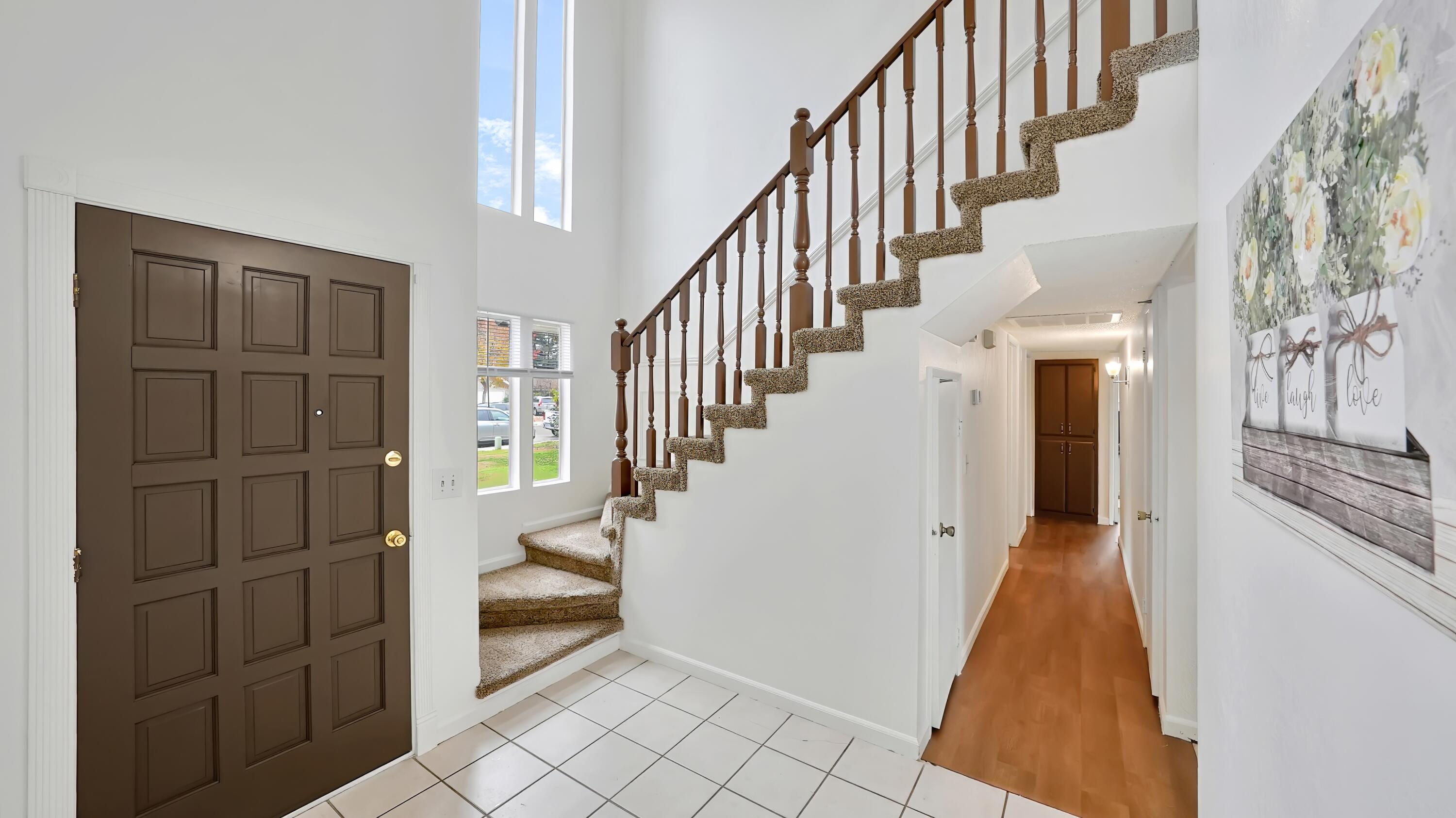 2915 S Conyer St, Visalia, CA 93277