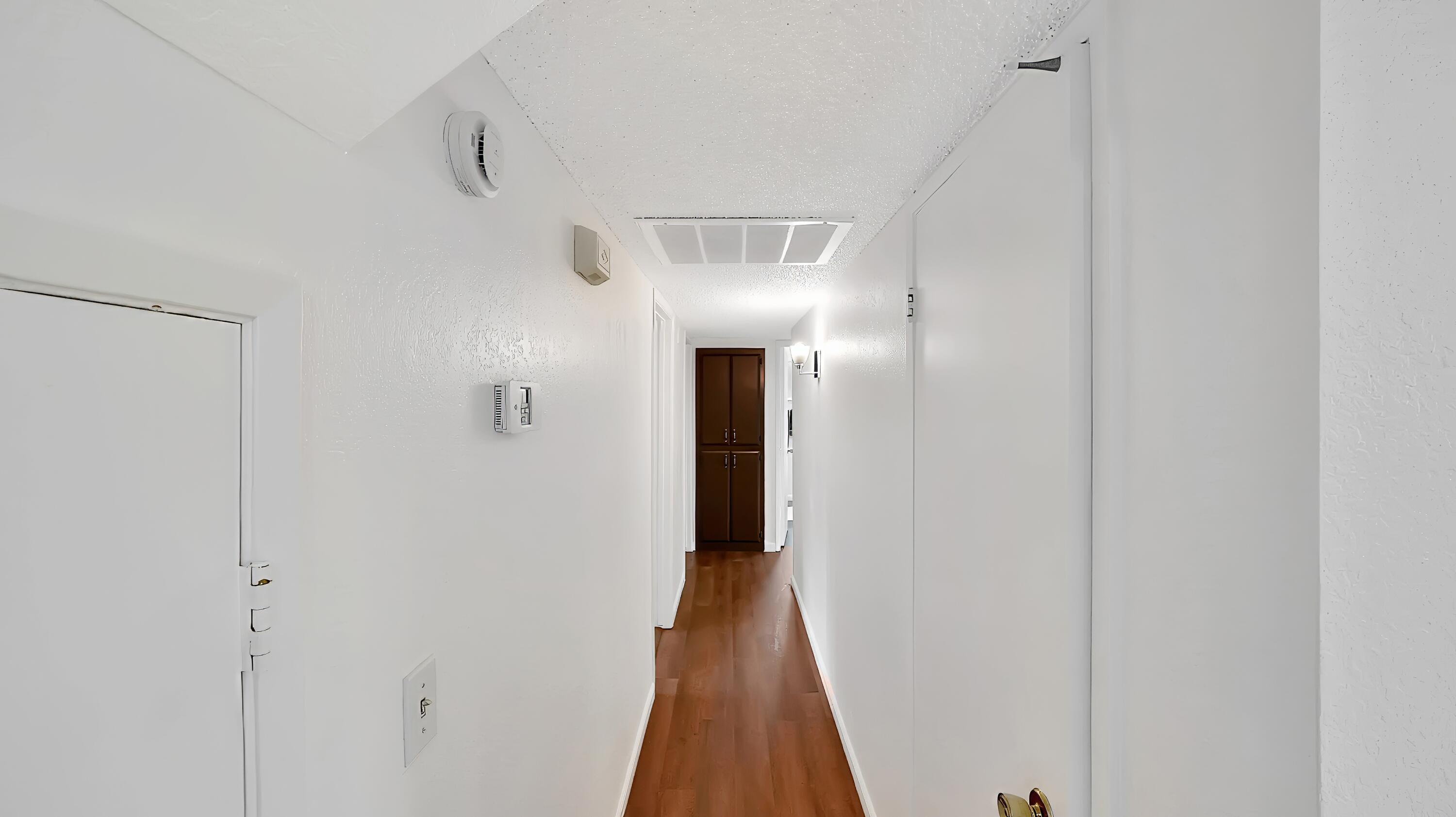 2915 S Conyer St, Visalia, CA 93277