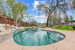 4708 W Hurley Ave, Visalia, CA 93291