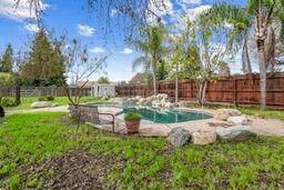 4708 W Hurley Ave, Visalia, CA 93291