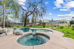 4708 W Hurley Ave, Visalia, CA 93291