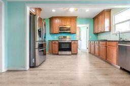 4708 W Hurley Ave, Visalia, CA 93291