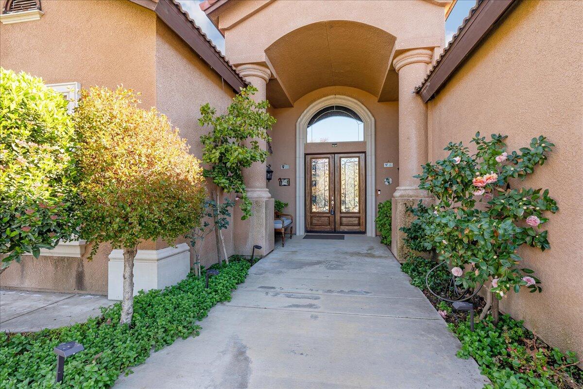 16360 Goat Ranch Rd, Springville, CA 93265