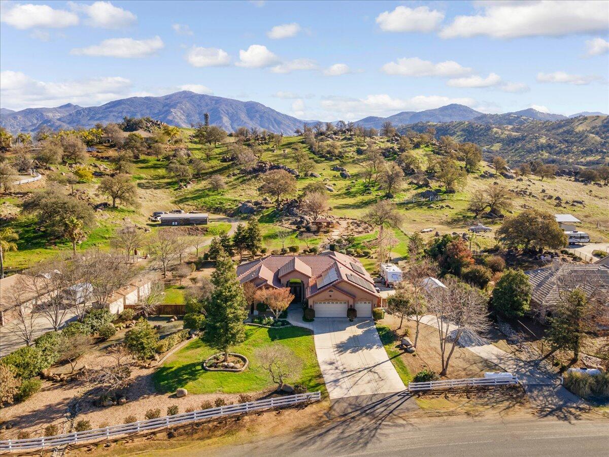 16360 Goat Ranch Rd, Springville, CA 93265